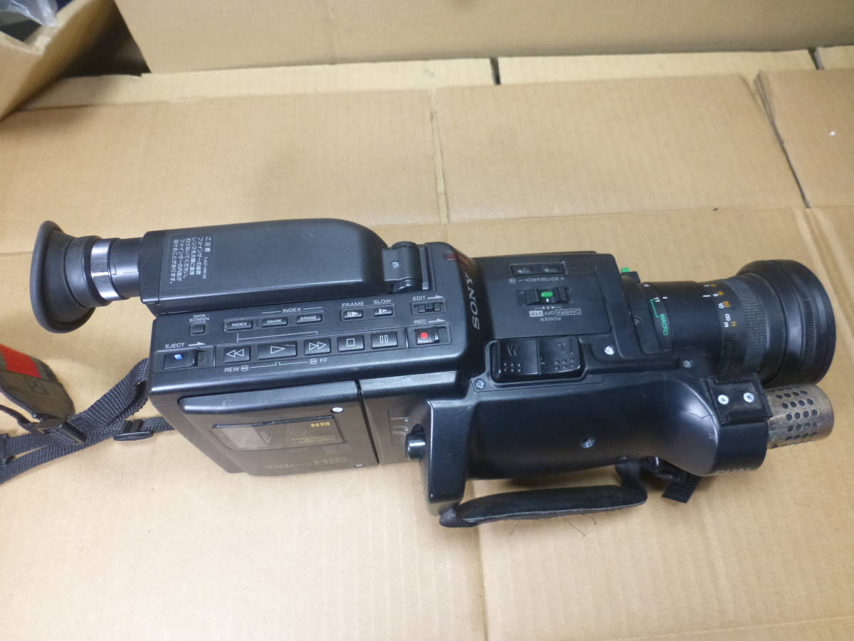 Yahoo!オークション - SONY CCD-V900 VIDEO CAMERA RECORDER Video Hi8