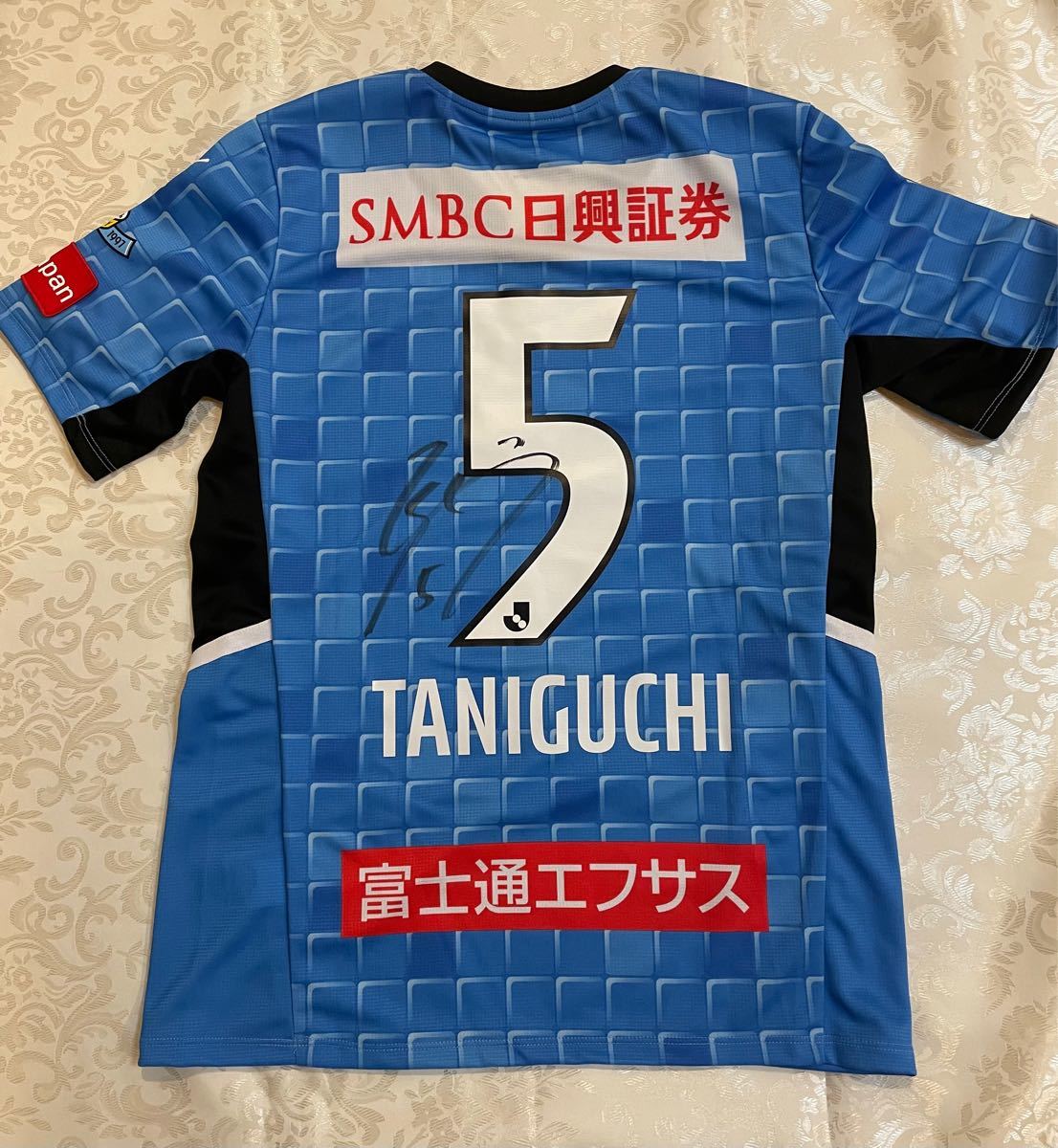 川崎フロンターレ 谷口彰悟選手 サイン入りユニフォーム 2022｜Yahoo