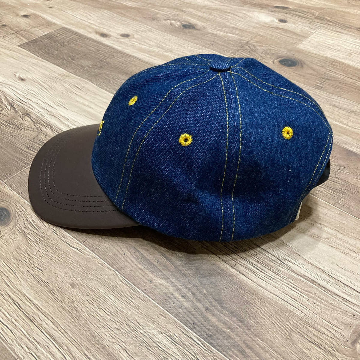 未使用 AIME LEON DORE エメレオンドレ レザーバイザー スナップバック