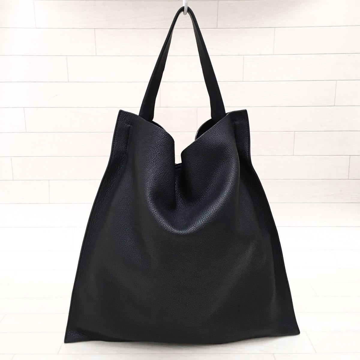 美品・人気ブラック ジルサンダー JIL SANDER XIAO レザートート