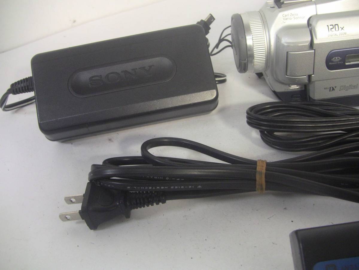 MiniDVテープ再生できます 【動作確認済み】 SONY MiniDVビデオカメラ