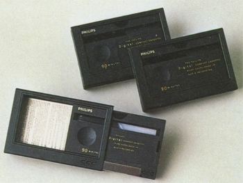 PHILIPS DCC900の仕様 フィリップス