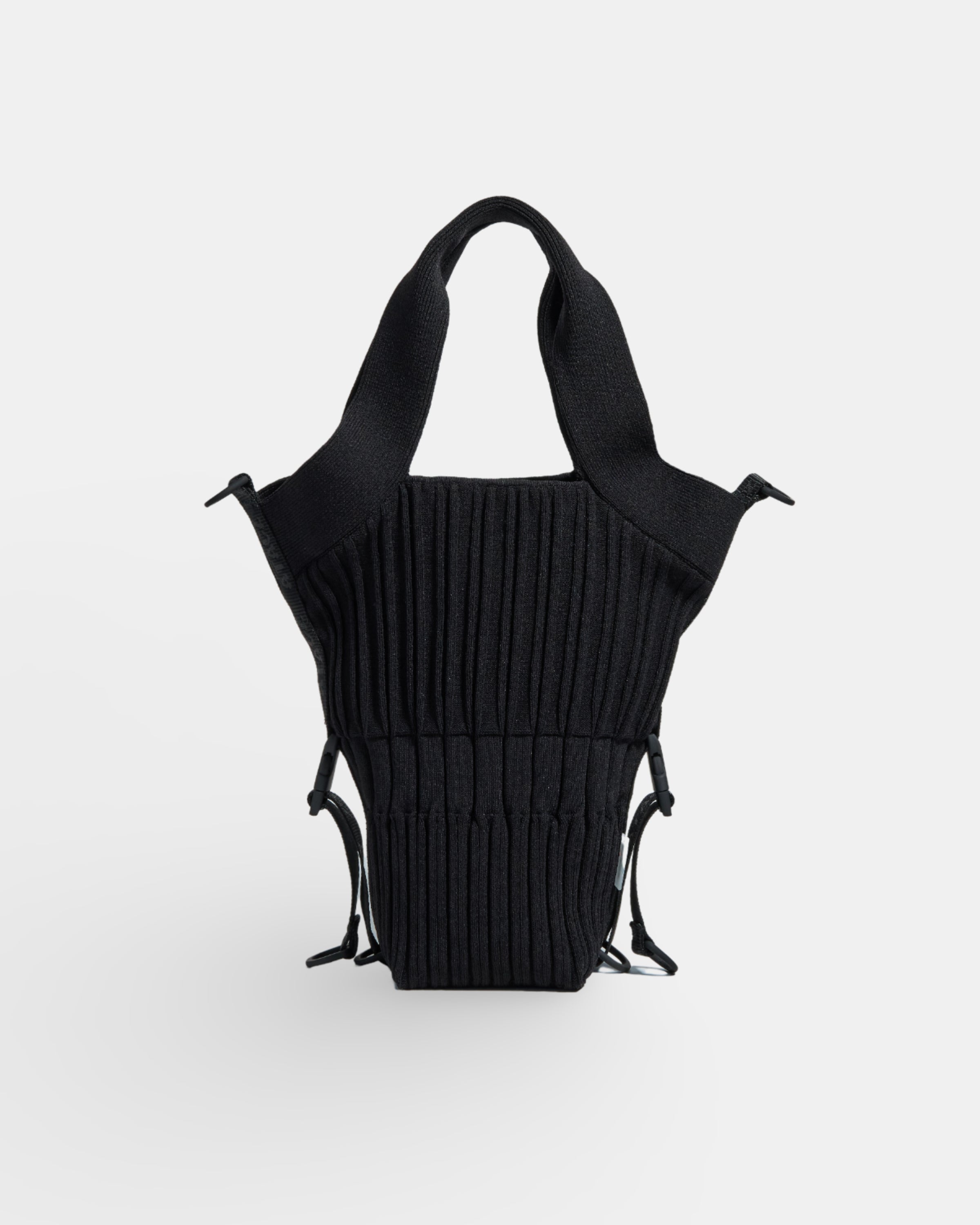 Sustainably Chic: Atacz Knit Handbags, Ethically Designed and