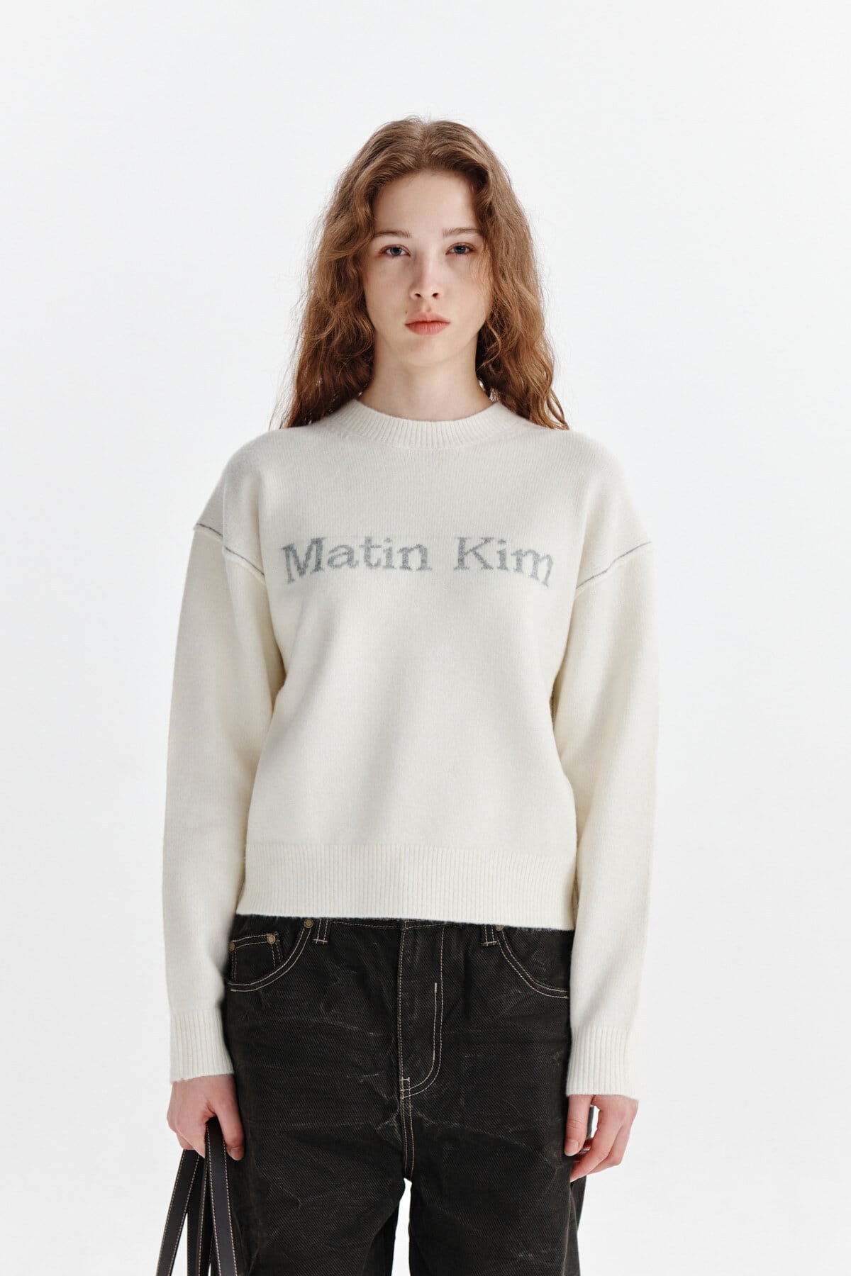 Matin Kim] COLOR LINE POINT LOGO KNIT PULLOVER IN IVORY 正規品