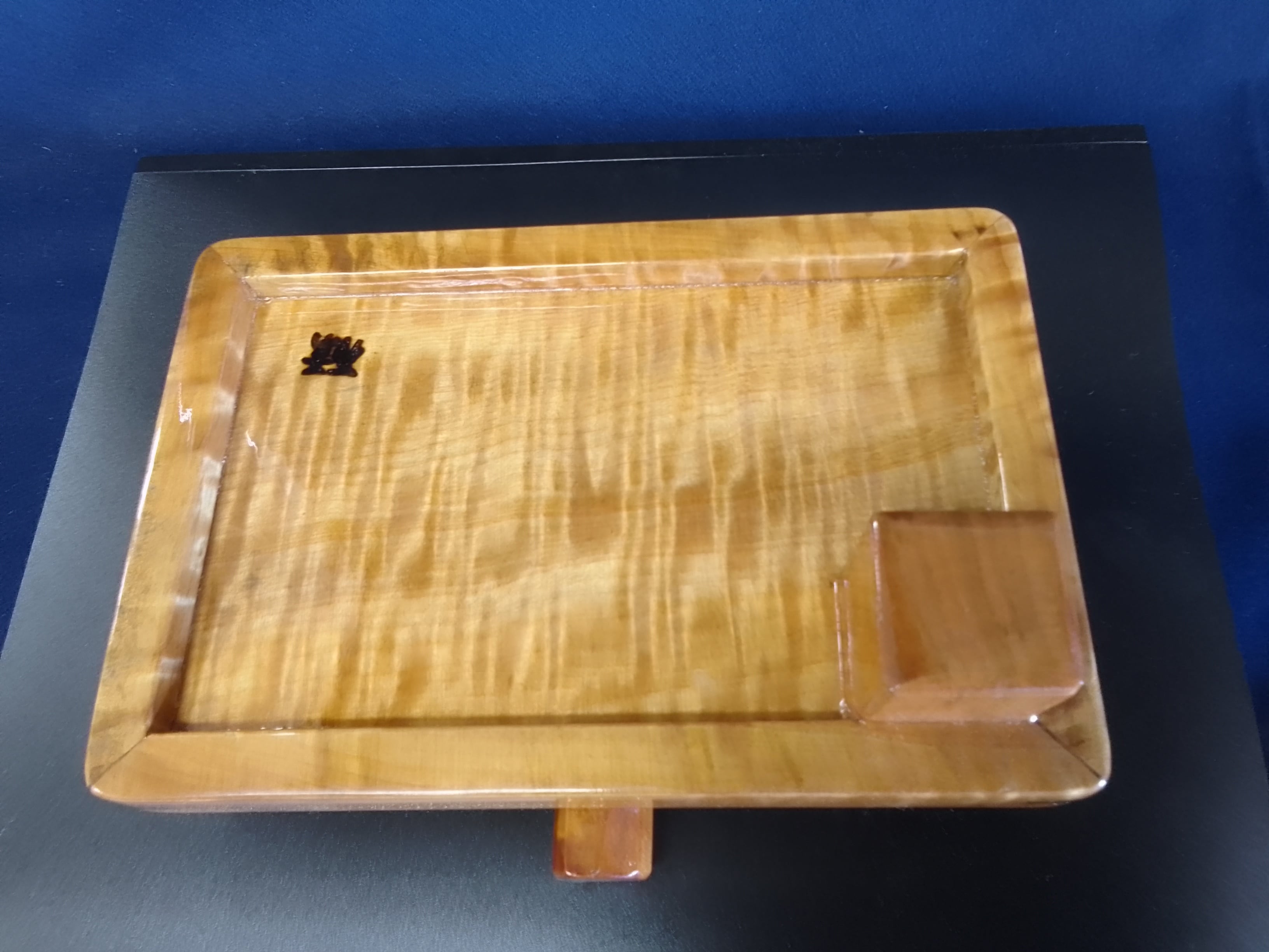 とちの木、お膳、左利き用 | たての釣り具｜ヘラブナ釣り具｜釣り具