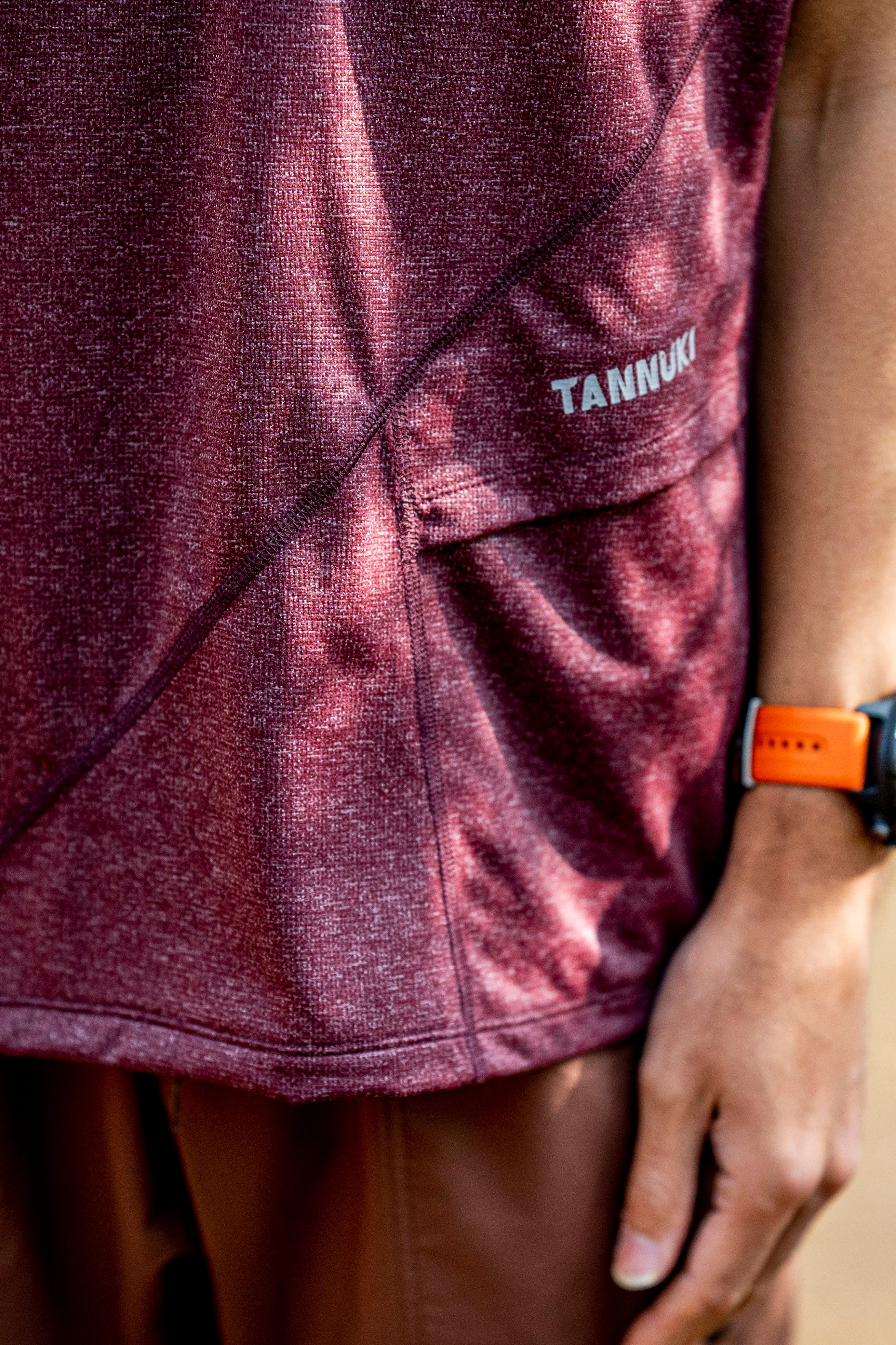 Arrow S/S Henry: Color Burgundy | TANNUKI Running Wear Shop