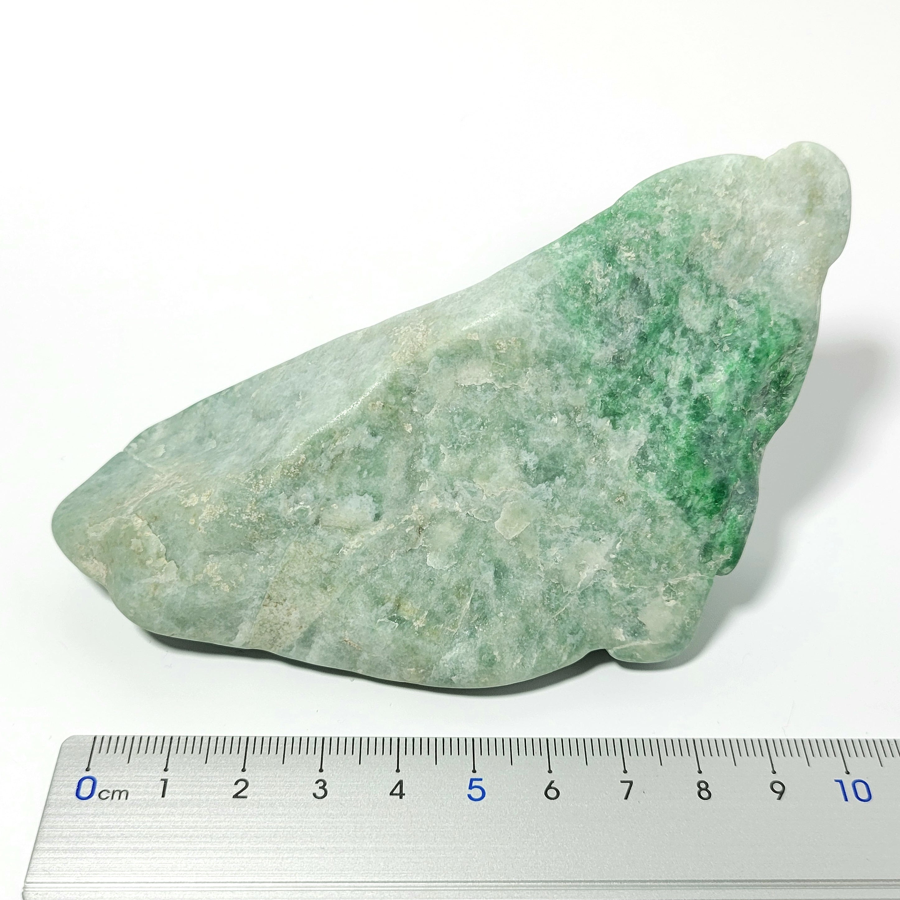糸魚川翡翠:原石:青海金山 BG0135 | 糸魚川翡翠工芸家 赤羽可行BASE