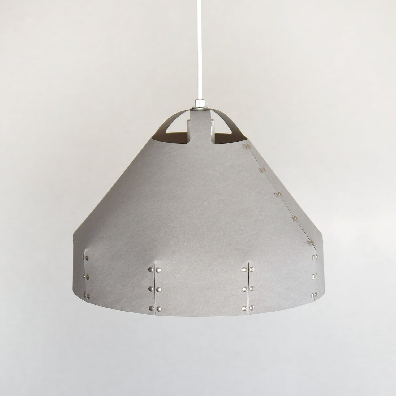 rivet lamp grey (L) | shigeki fujishiro design