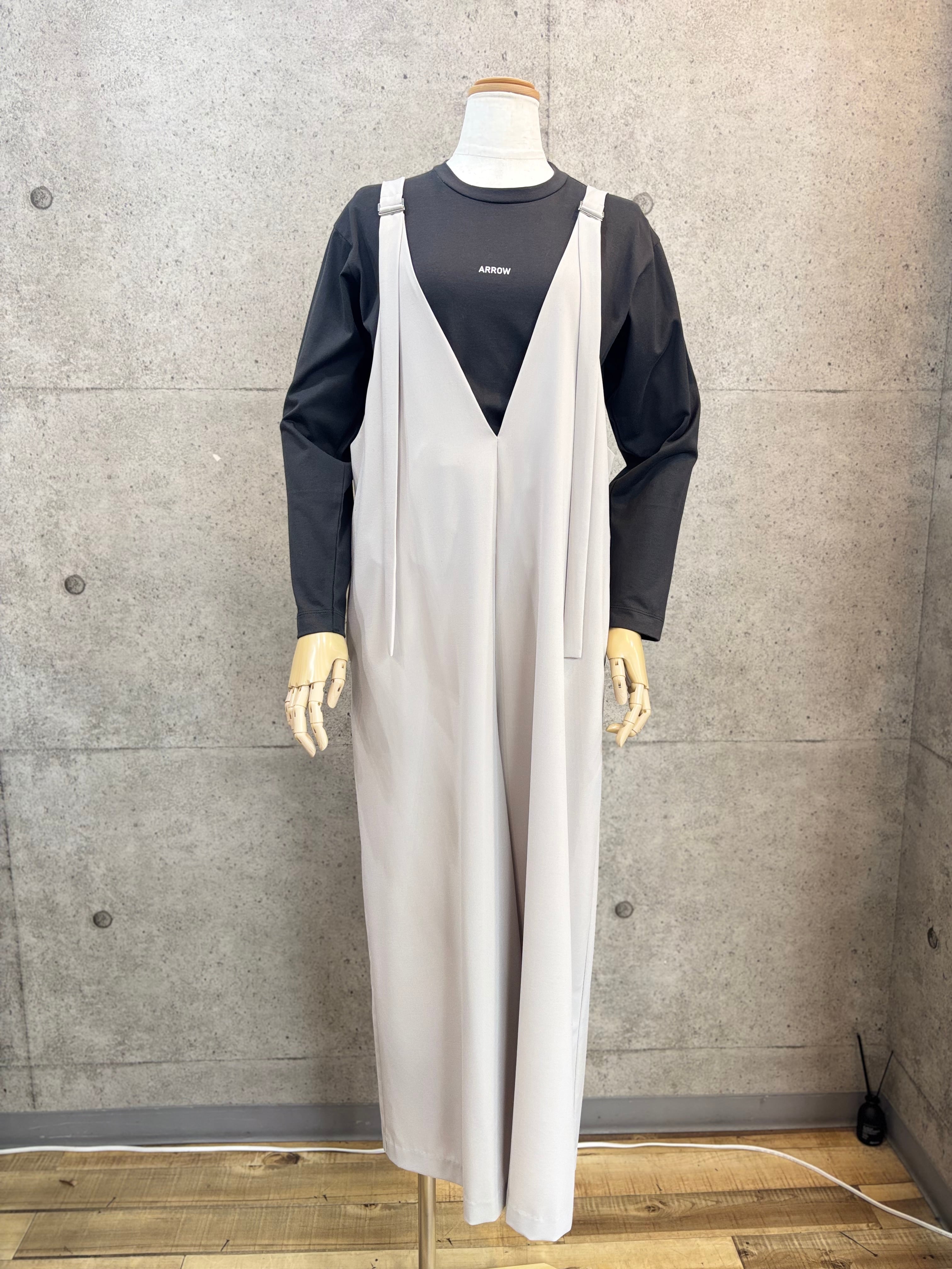 送料無料】CLOCHE(クロッシェ)前後2WAY Vネックサロペット