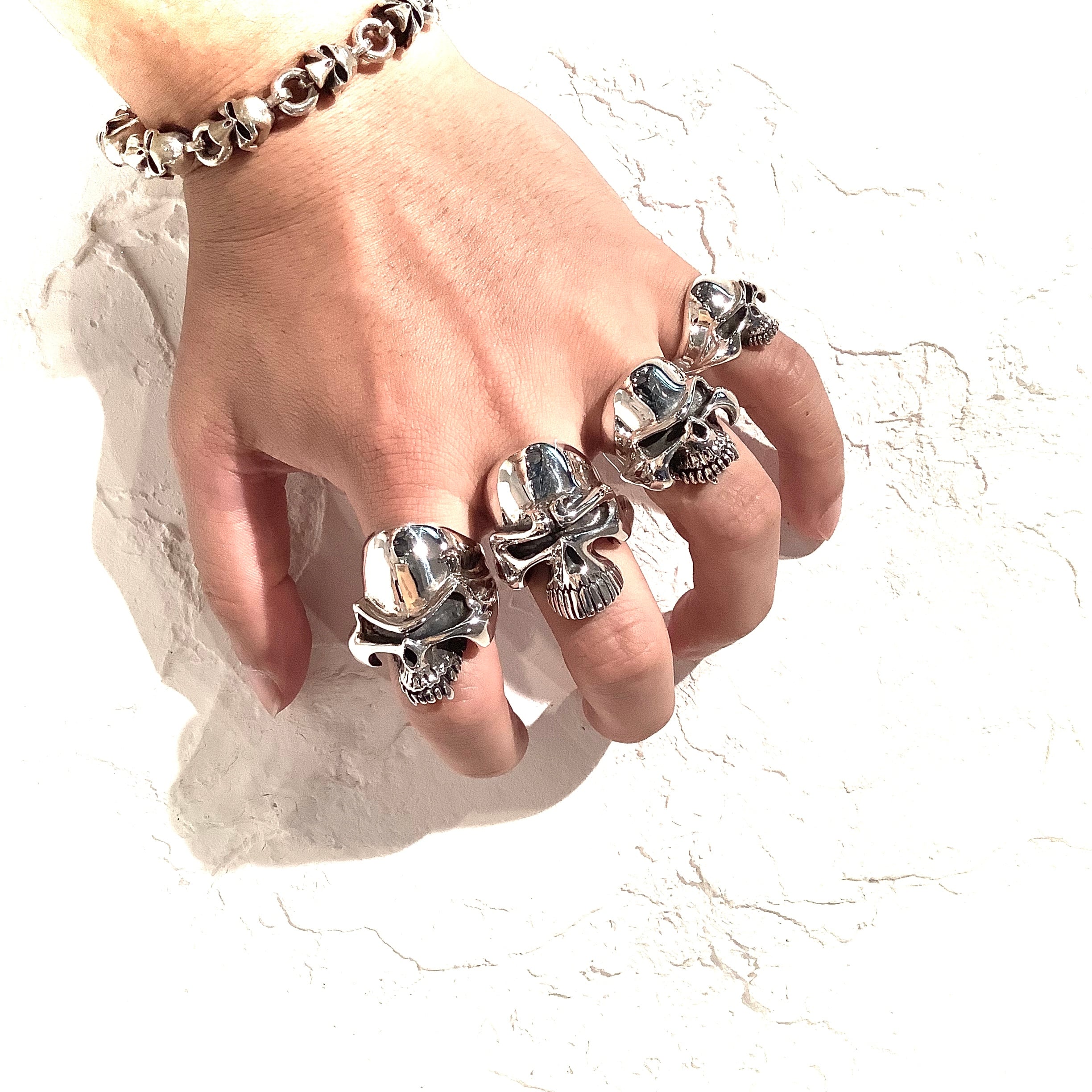 THIRTEEN DESIGNS officialサーティーンデザインズ MAD SKULL RING