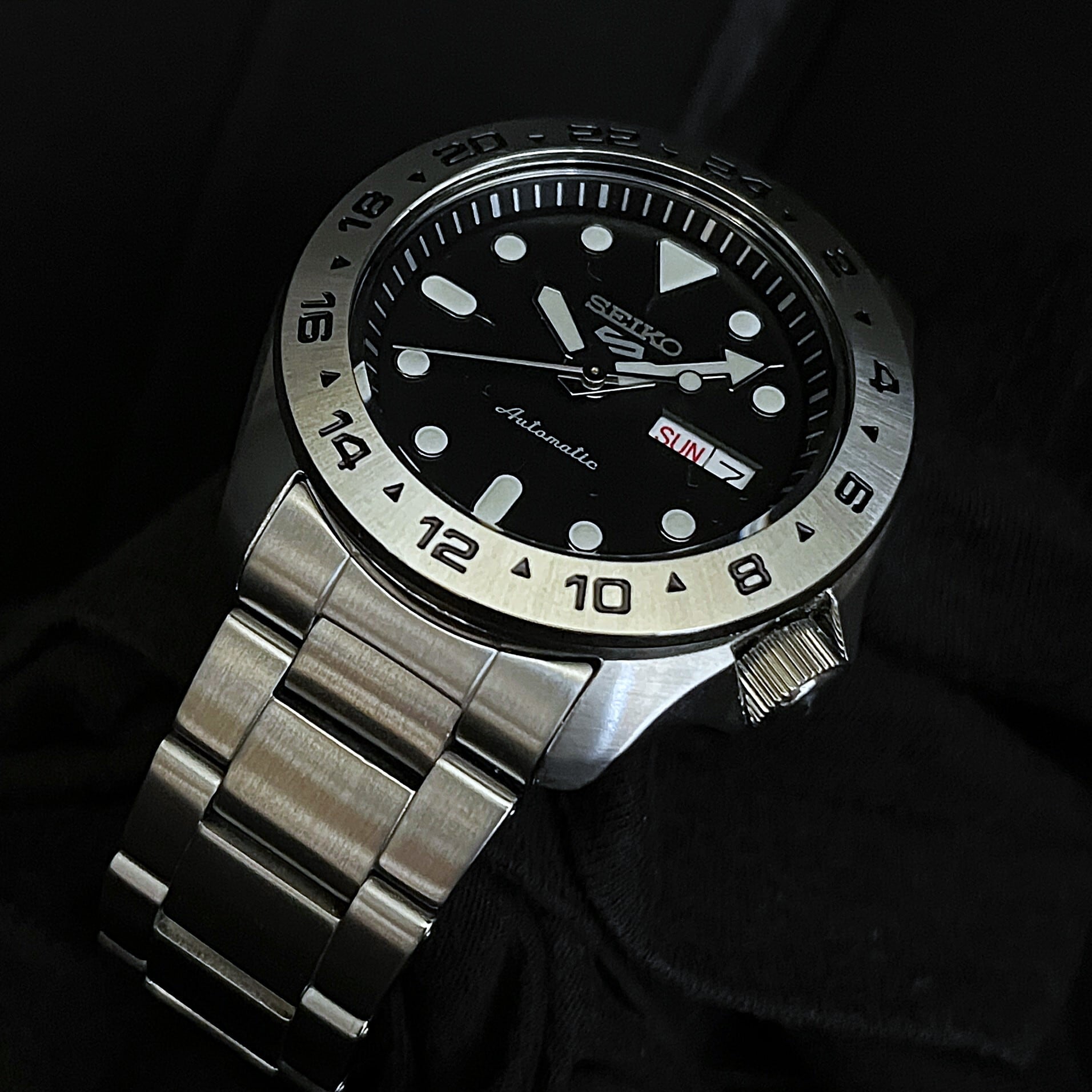 Seiko 5 Sports 純正ステンレス3連メタルバンド M0KWX13J0