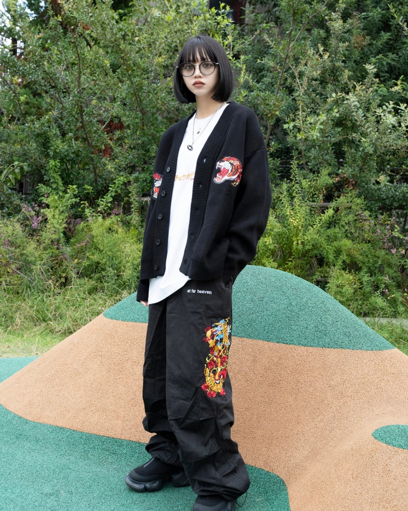TIGER KNIT cardigan / black | チュウカタベタイ