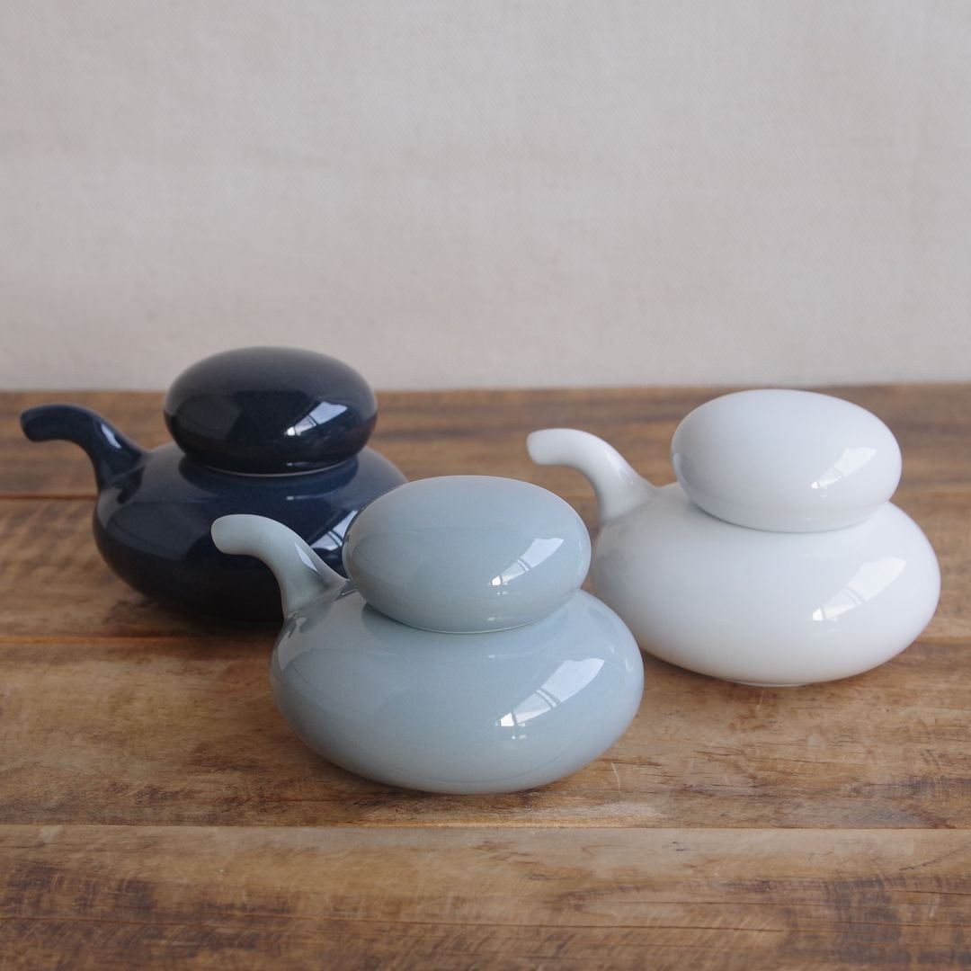 再入荷】【新品】 白山陶器 いしころ 醤油さし 汁次 ソースポット