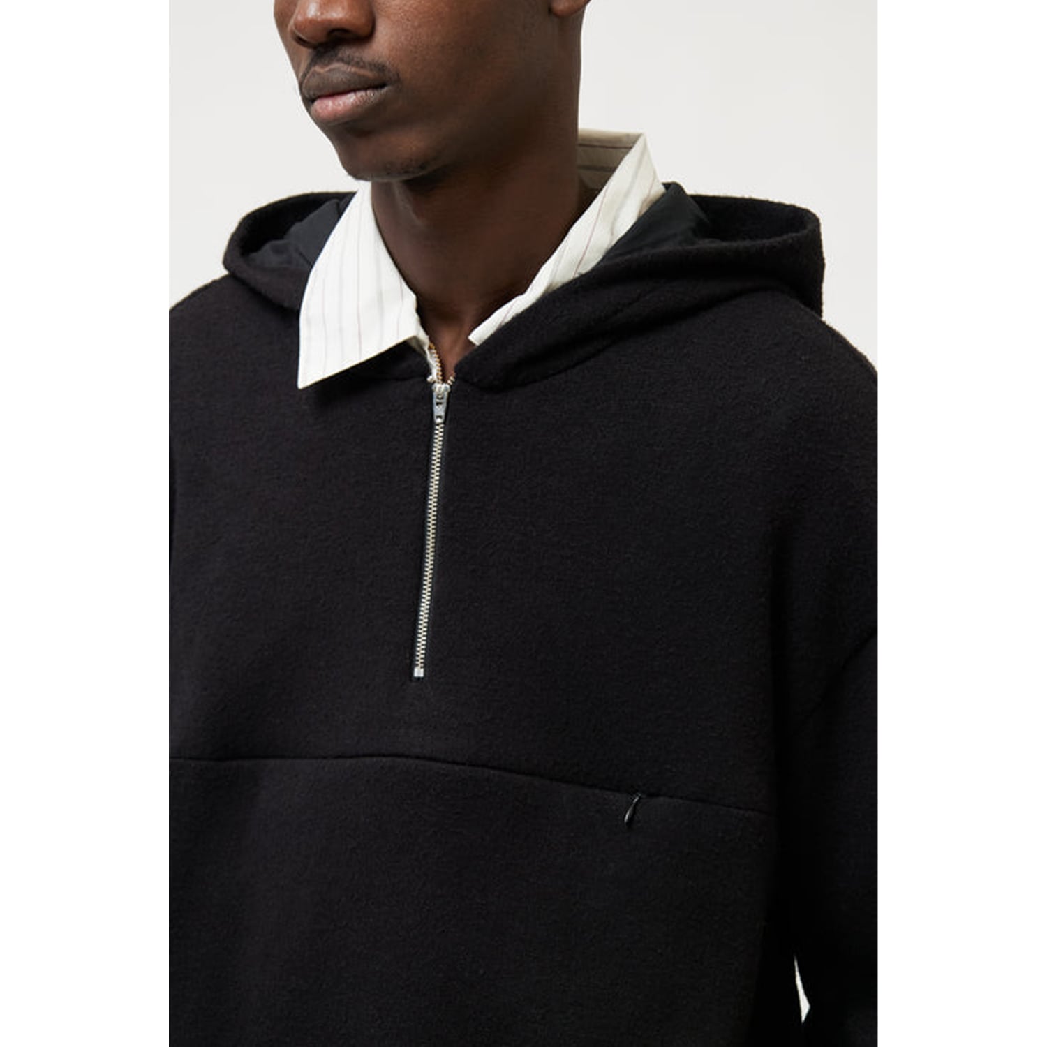 UNEEK BASEMNT - Discover independent style.