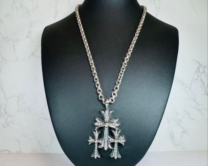 CHROME HEARTS クロムハーツ トリプルCHクロス スモール PAVEダイヤ