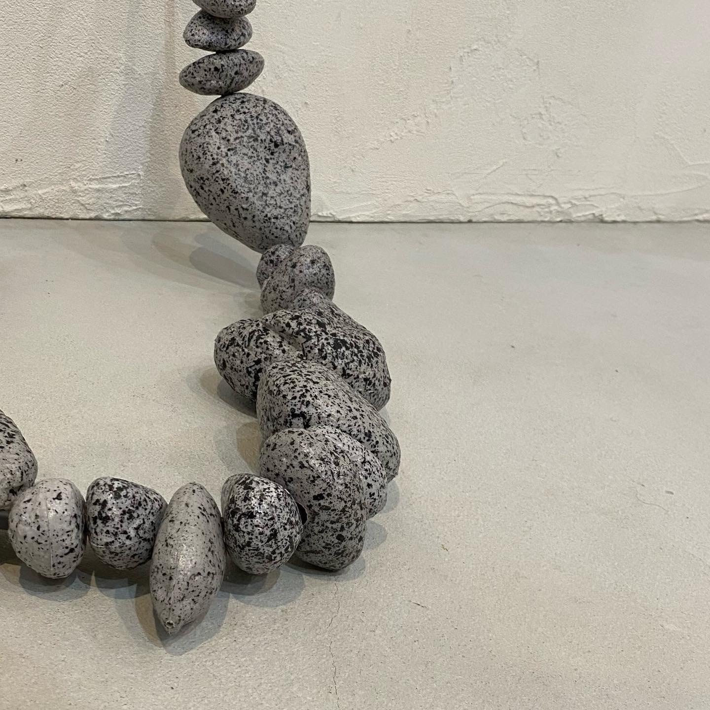 BLESS) CABLE JEWELRY MULTIPLUG 1.1M ARTIFICAL STONES | apt335nyc