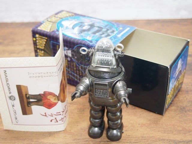 増田屋 ロビー・ザ・ロボット | flipper