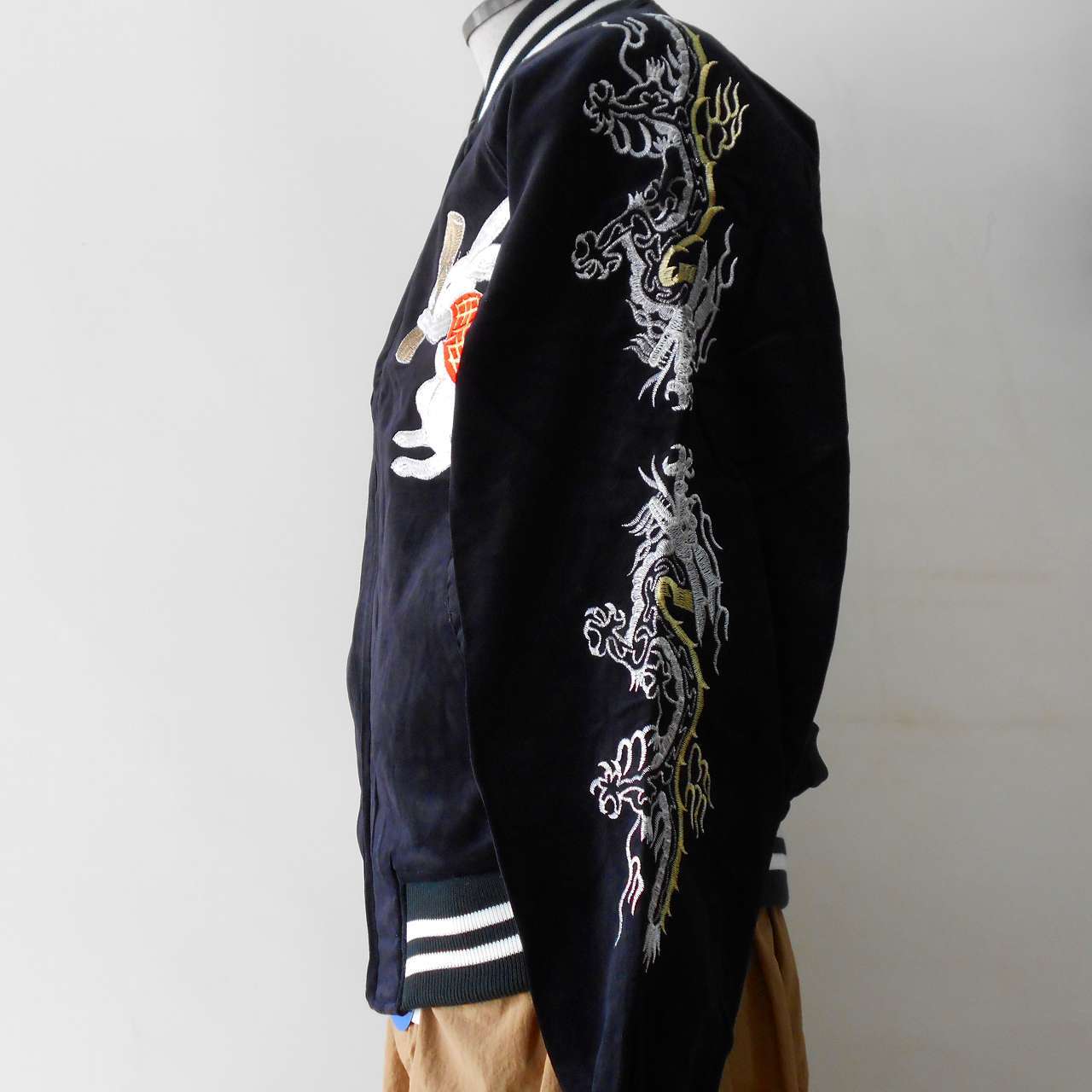 別珍 うさぎ餅つき 刺繍 スカジャン L LL Embroidered jumper