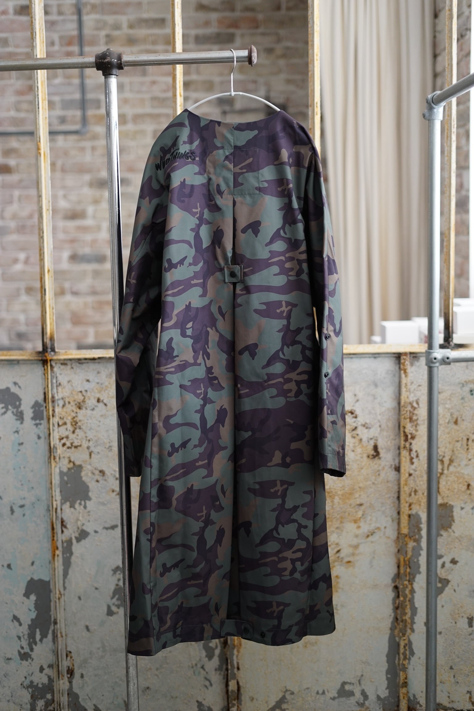 JUN MIKAMI×WILD THINGS / シェルコート（black / camouflage