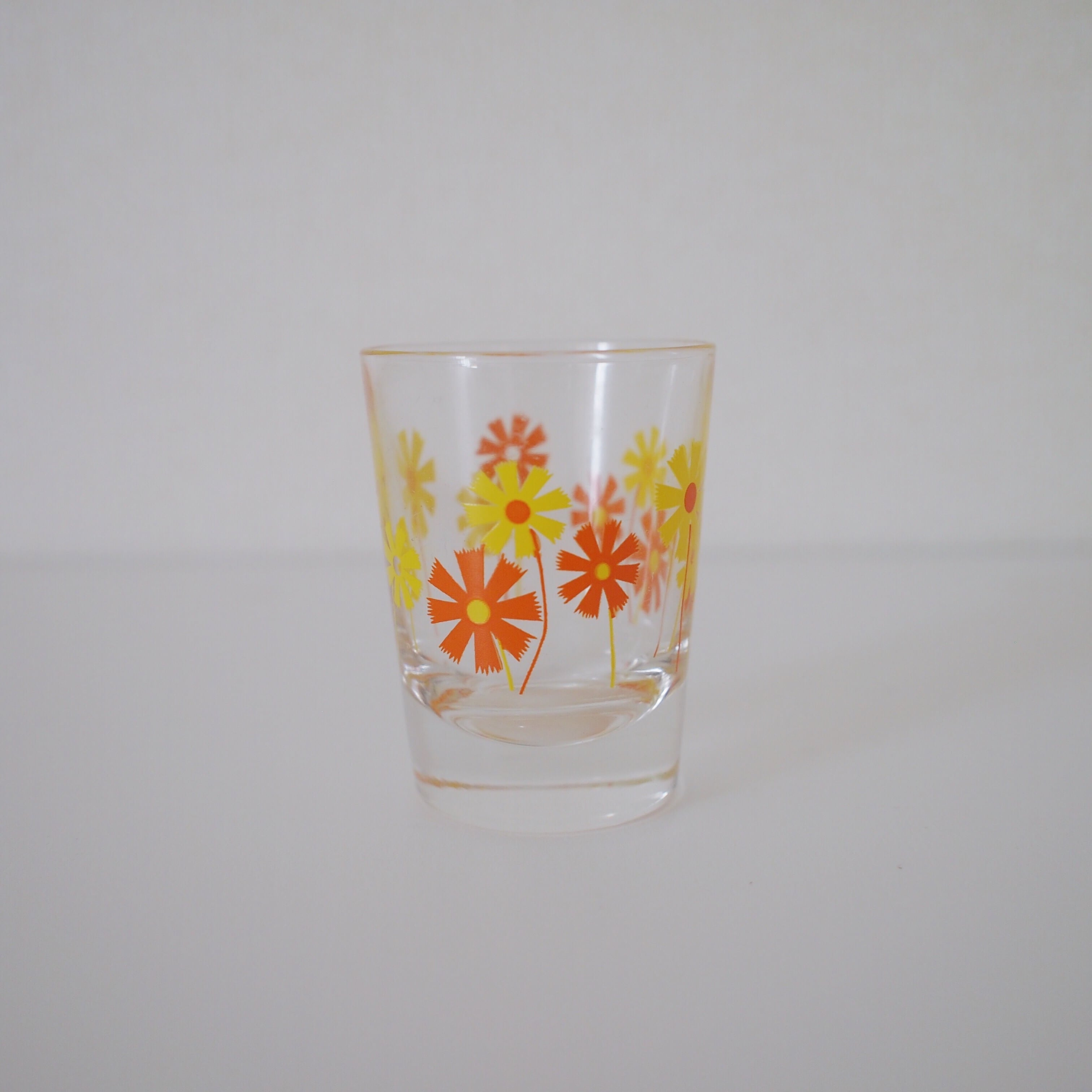 ヴィンテージ 昭和レトロポップ 花柄ミニグラス ショットグラス | tamayura