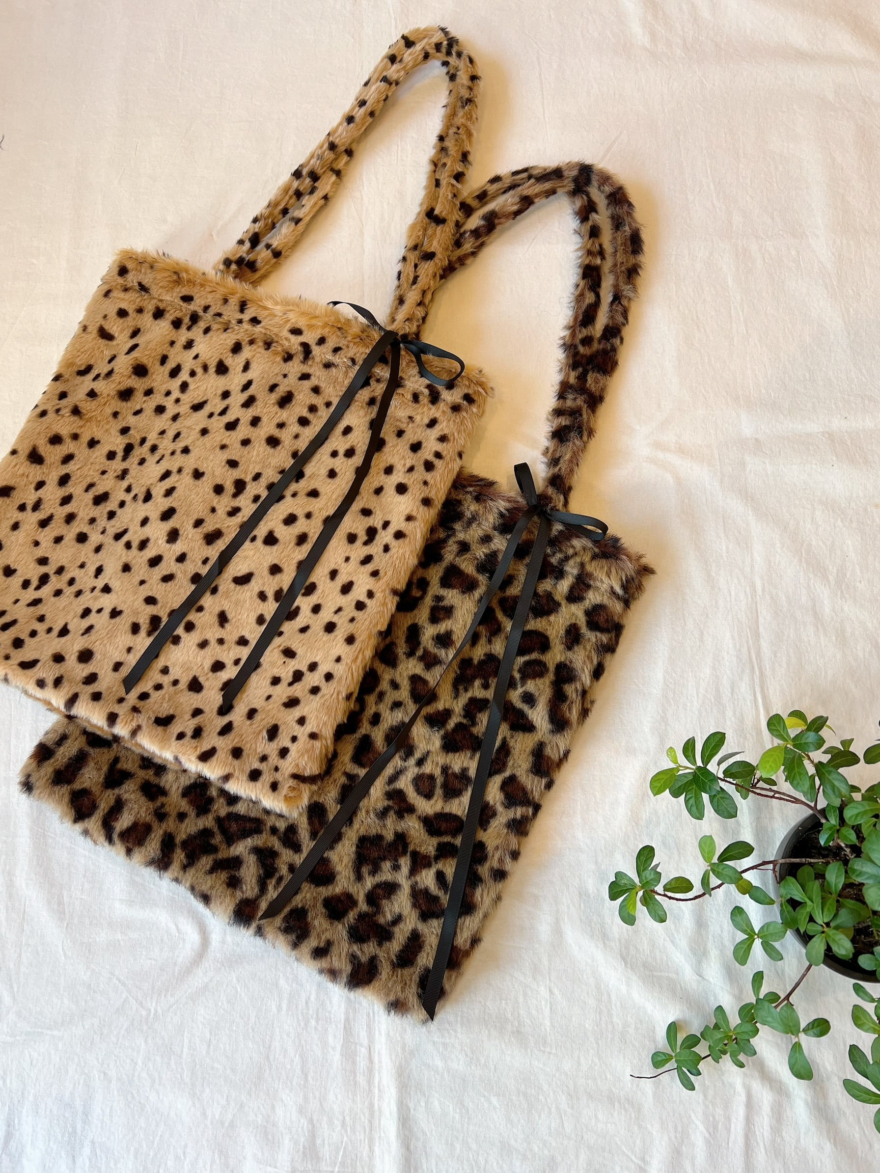 再入荷】Bilitis dix-sept ans / レオパードファートートバッグ | anouk