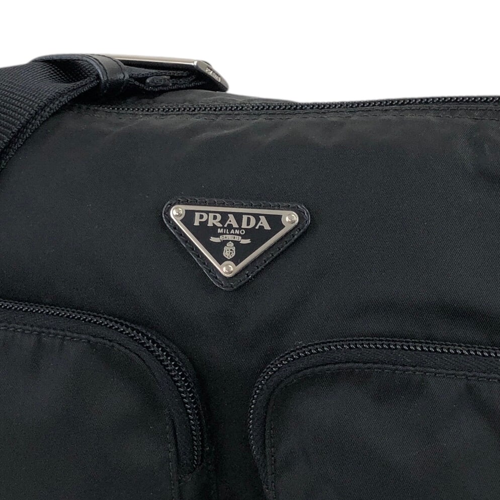 PRADA プラダ ショルダーバッグ ブラック トライアングルロゴ ナイロン