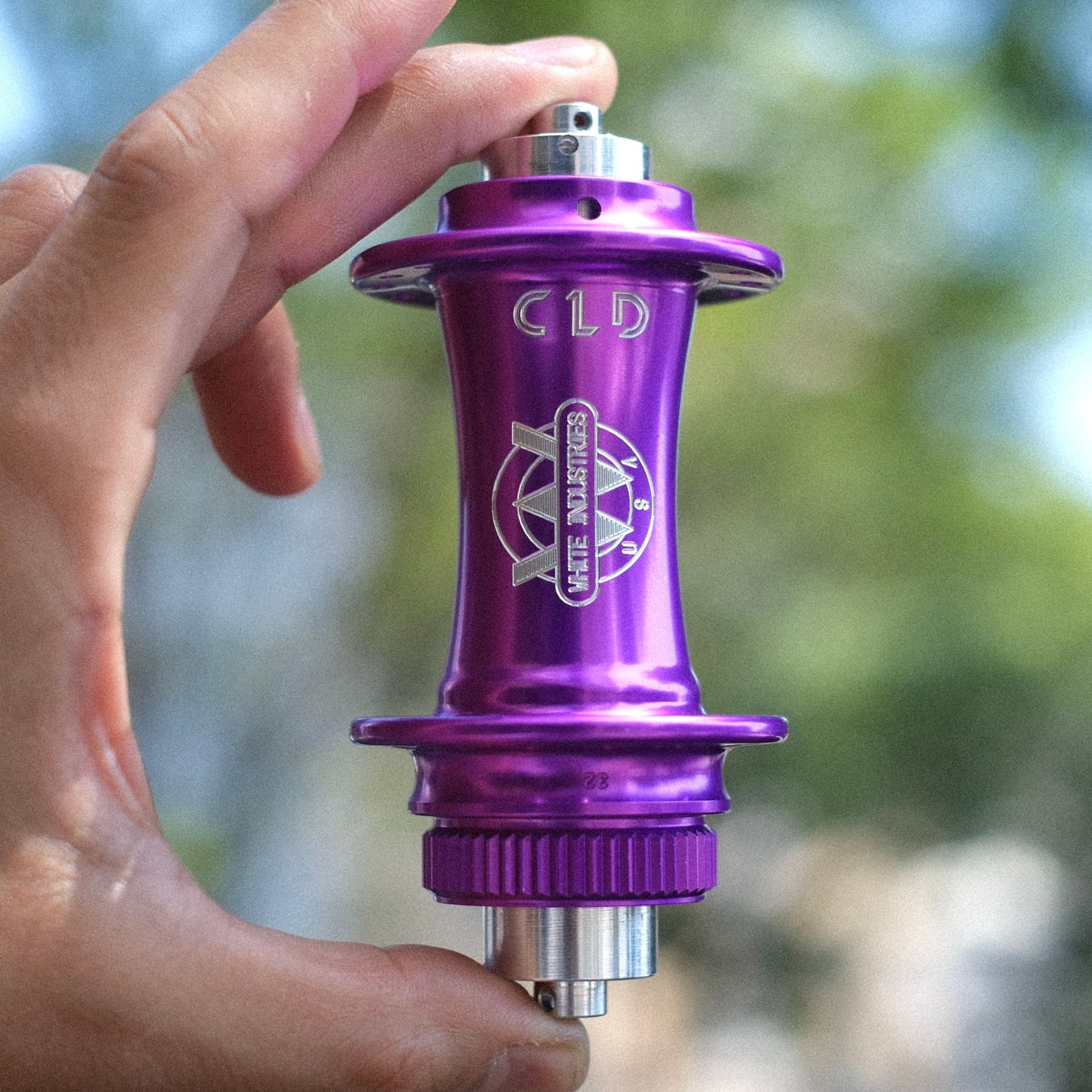 WHITE INDUSTRIES】CLD HUB FRONT&REAR SET (PURPLE/QR*100mm/QR*135mm