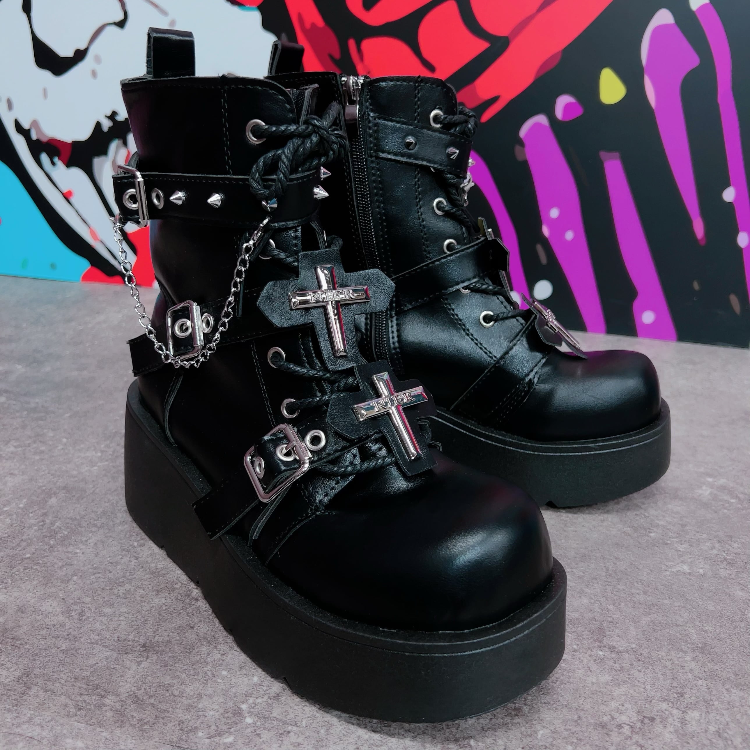 6サイズ展開＊CROSS×CHAIN付き厚底ブーツ 【身長約6cmUP】 | NIER CLOTHING
