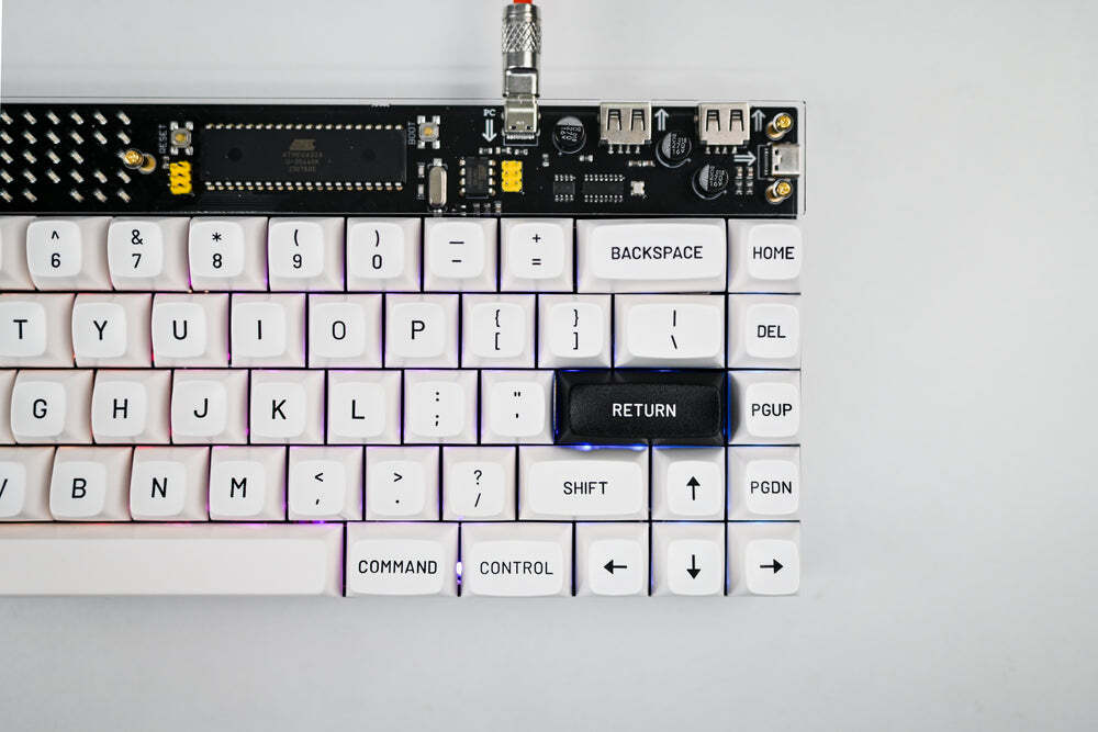 完成品】Lelelab Y2K 76 x MT3 Black on White | Keyboarders