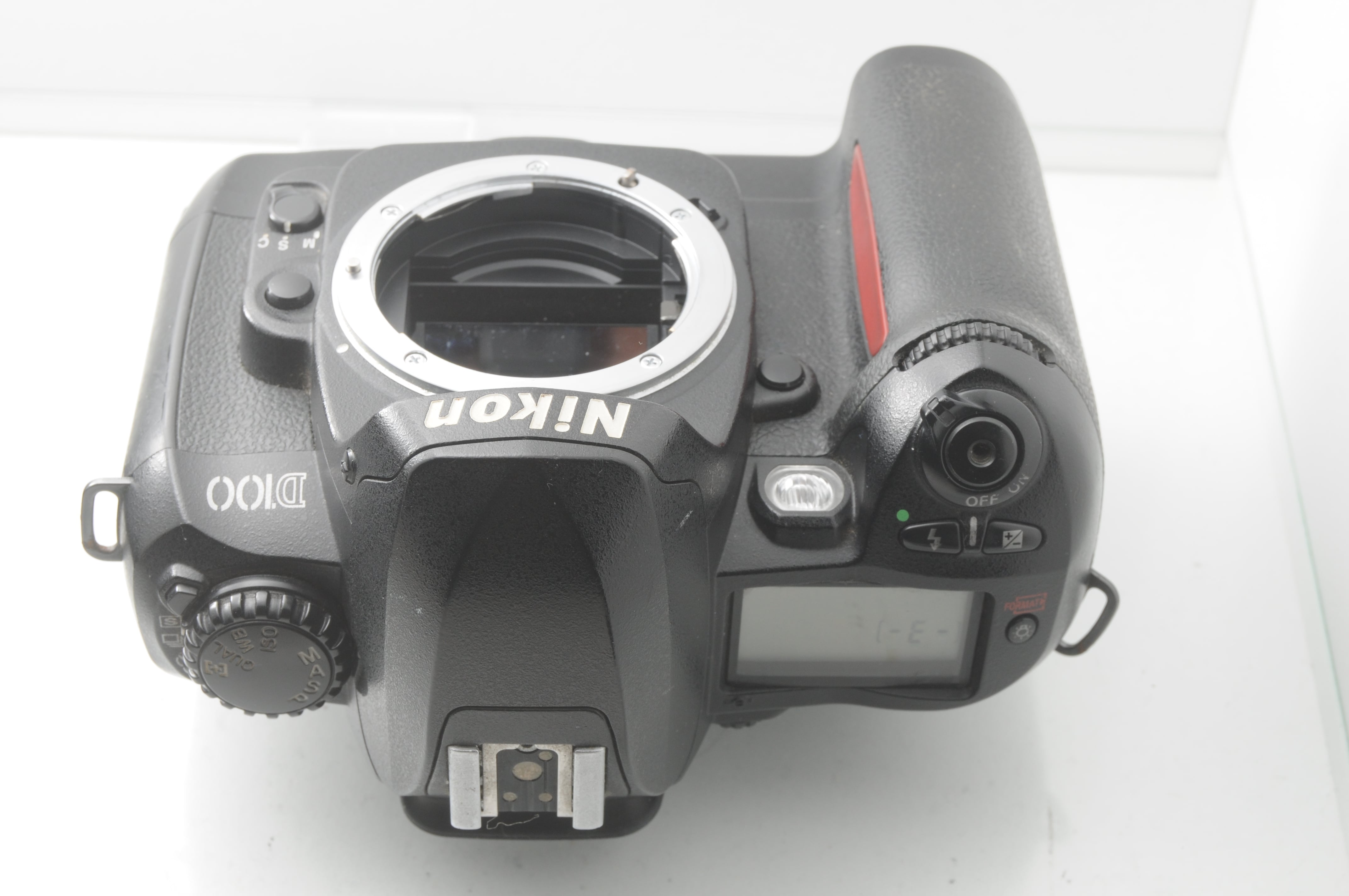 中古 保証付 送料無料】Nikon ニコン D100 レンズキット / 一眼レフ
