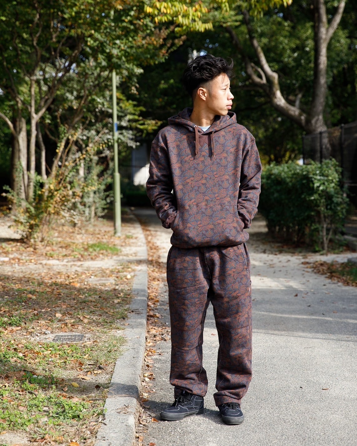 WHIMSY / PAISLEY HOODIE / BURGUNDY | GOOD TIMES