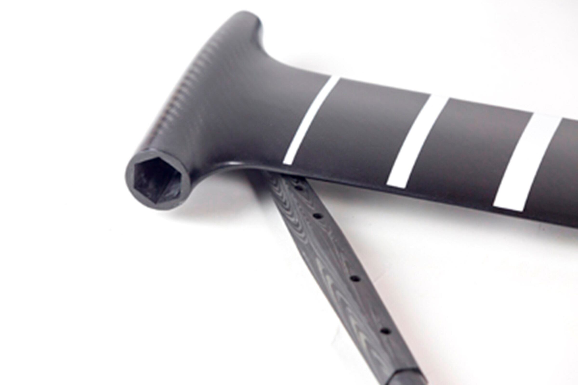 在庫あり】Armstrong foils V2 Mast 85cm (33.5”) Plate (単品) マスト