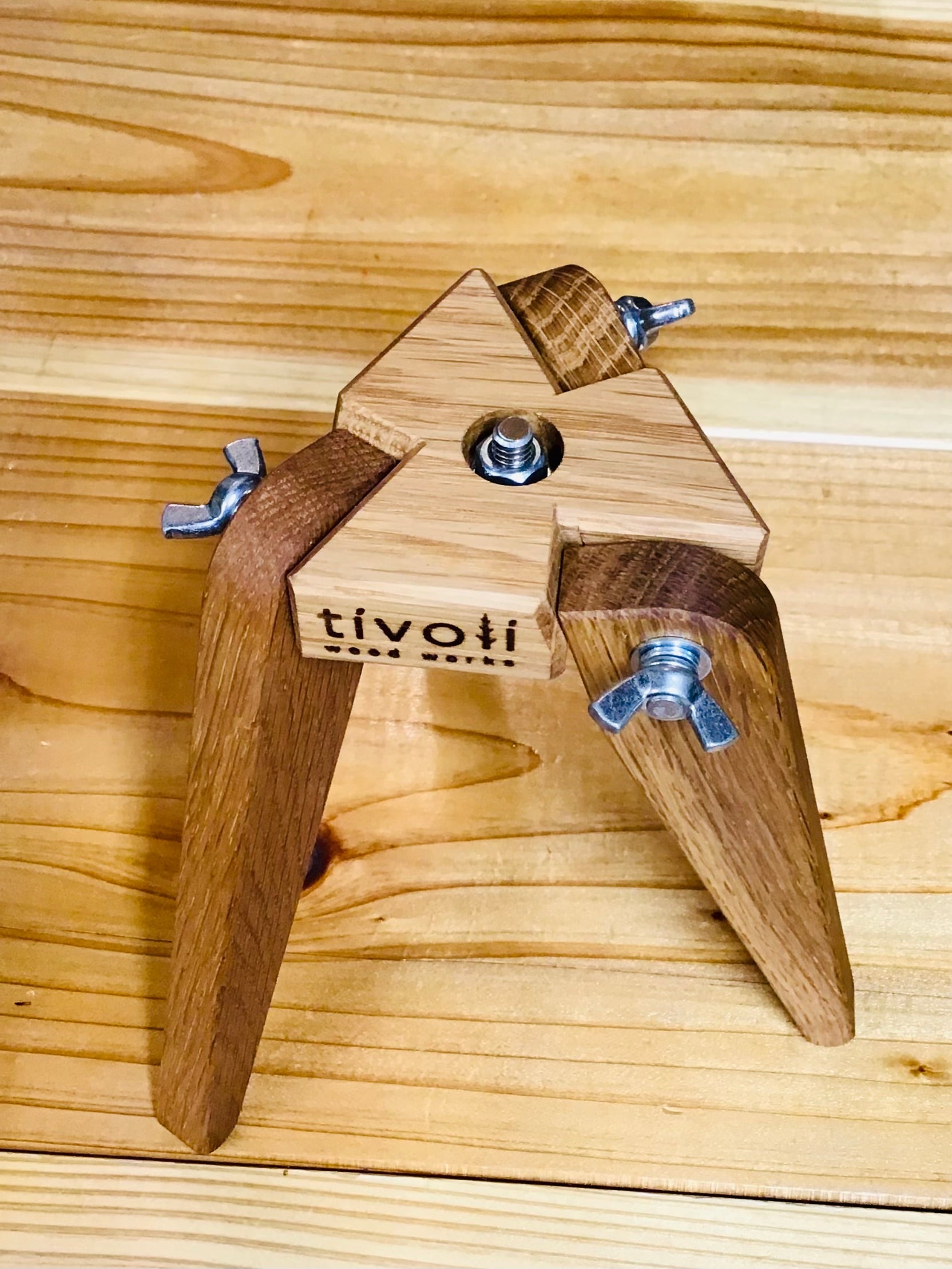 tivoli wood works wood tripot 150 | OLIVE OUTDOOR EQUIPMENT