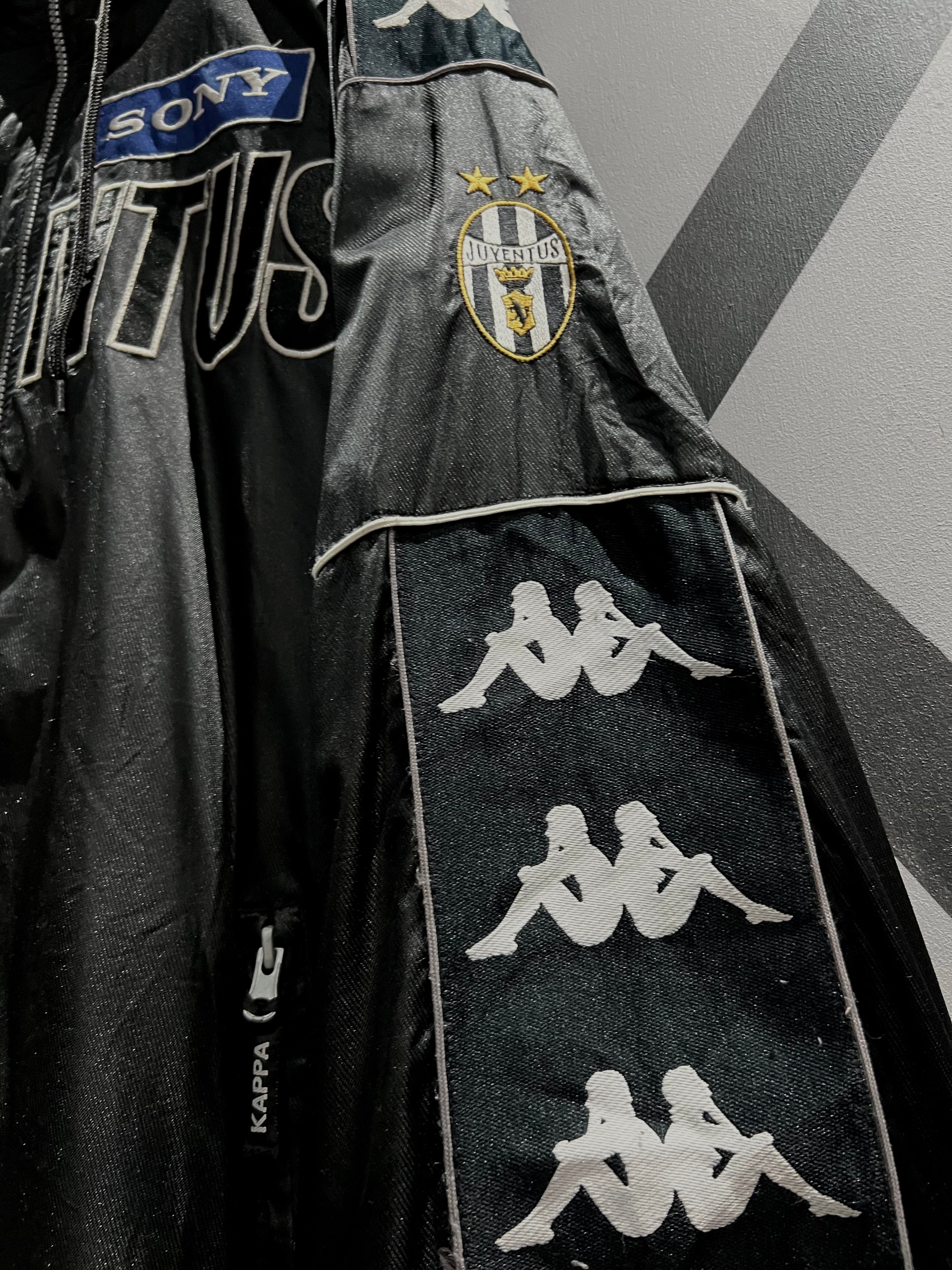 X VINTAGE】