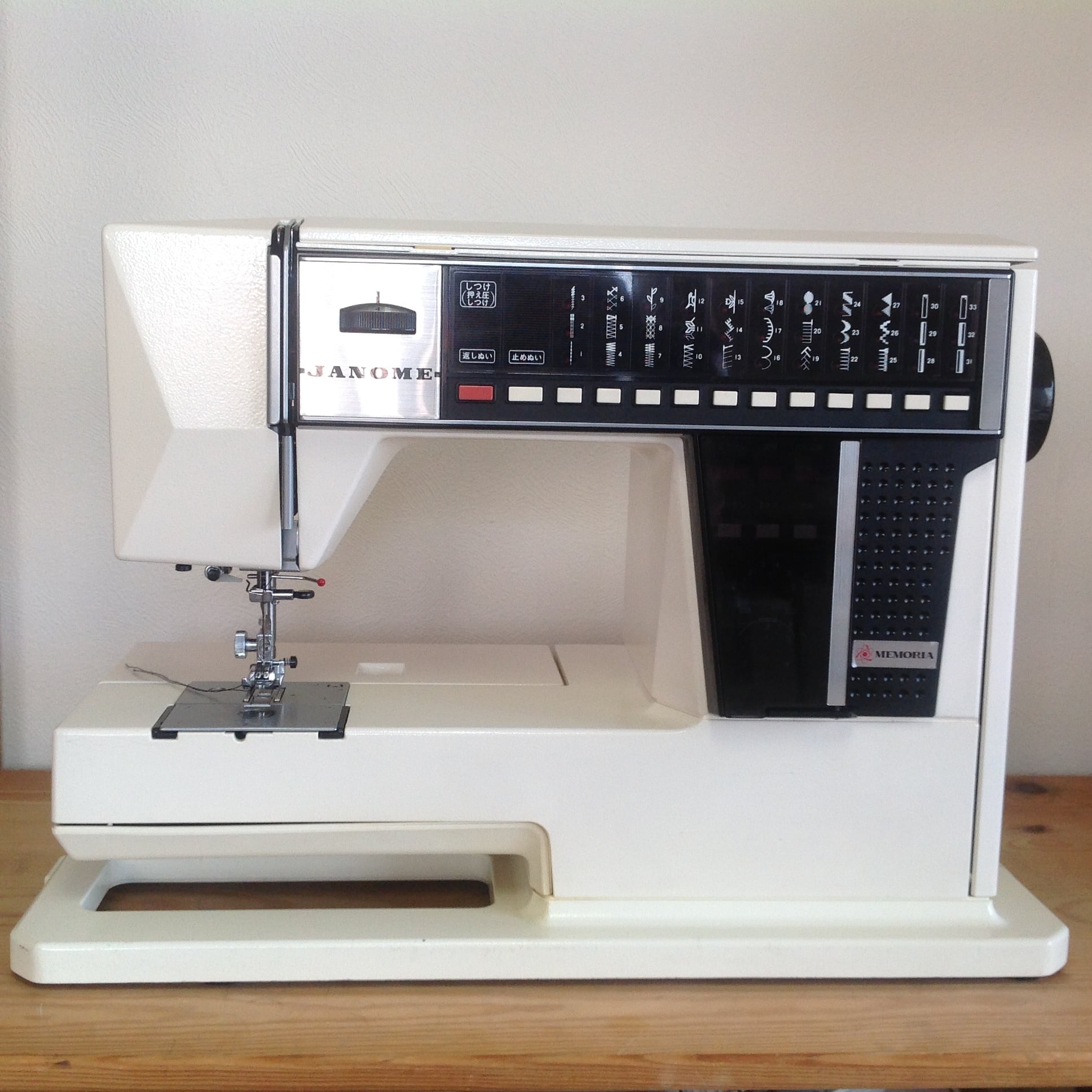 ジャノメ コンピュータミシン メモリア 多重記憶 MODEL 5002 ハイ