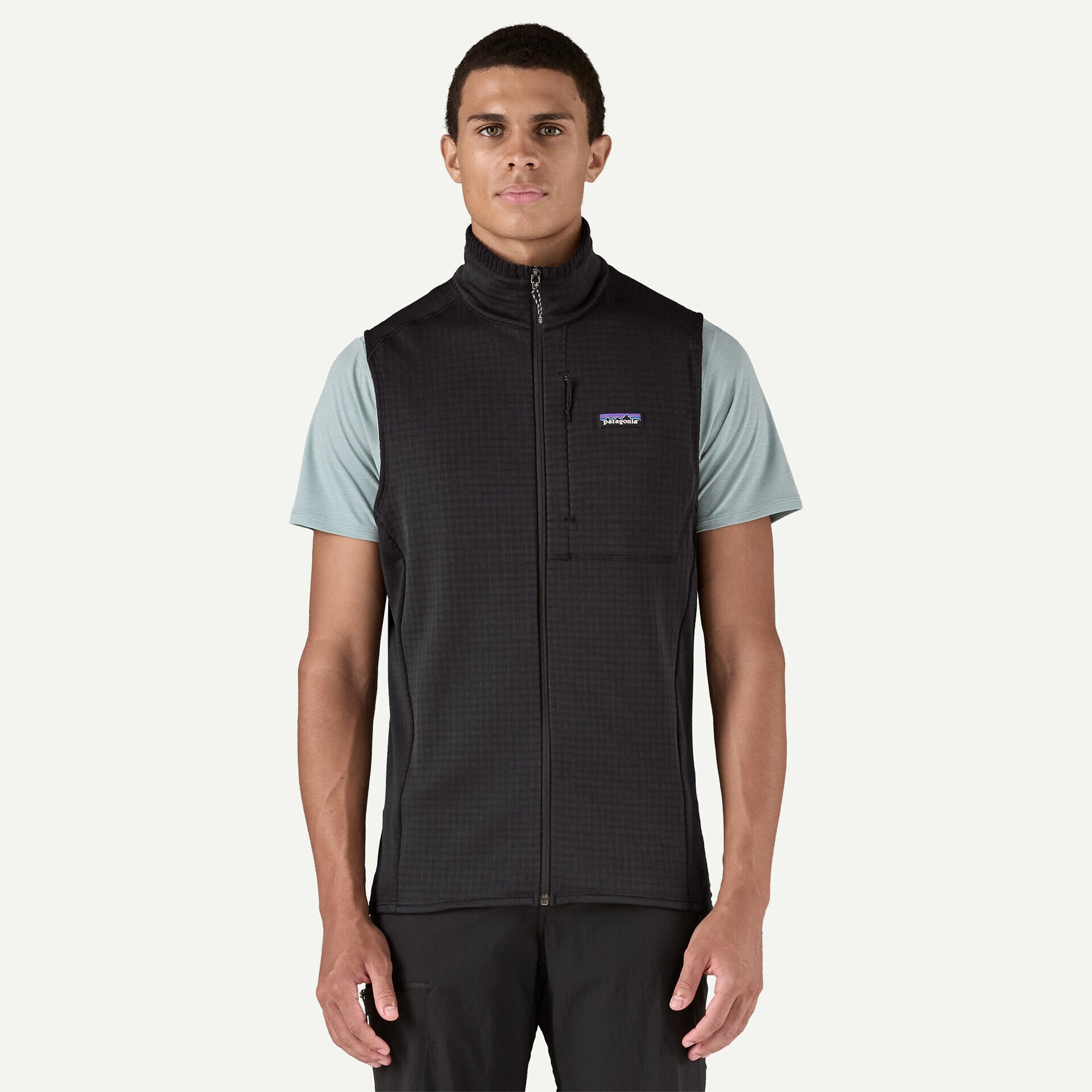 patagonia パタゴニア ／ メンズ・R1 ベスト #BLK | ELK ONLINE STORE