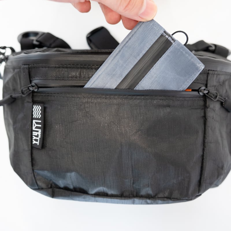 ダイニーマ製ULサコッシュL（軽量ウエストポーチ/登山用サコッシュ