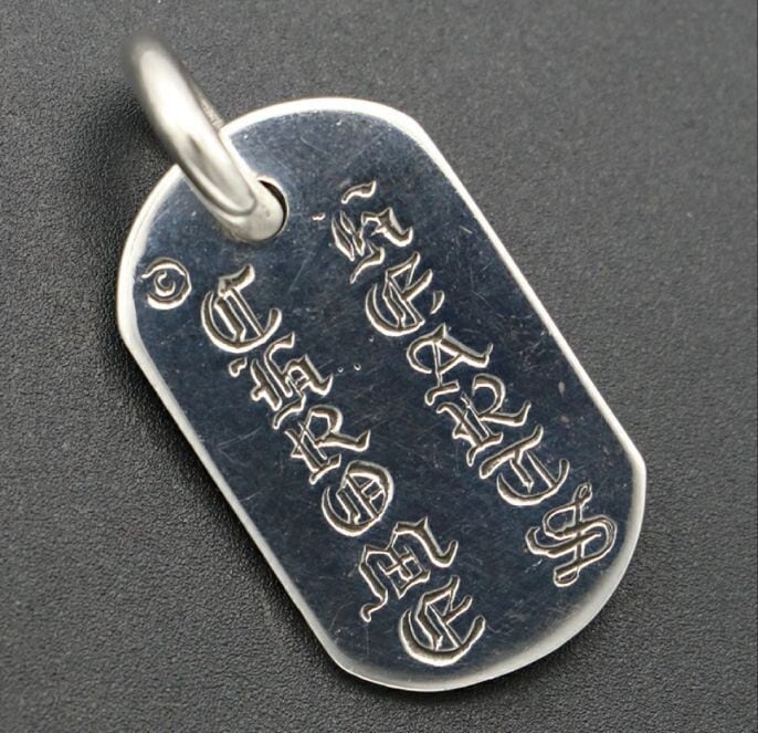 CHROME HEARTS クロムハーツ スモール ドッグタグ レイズド フローラル