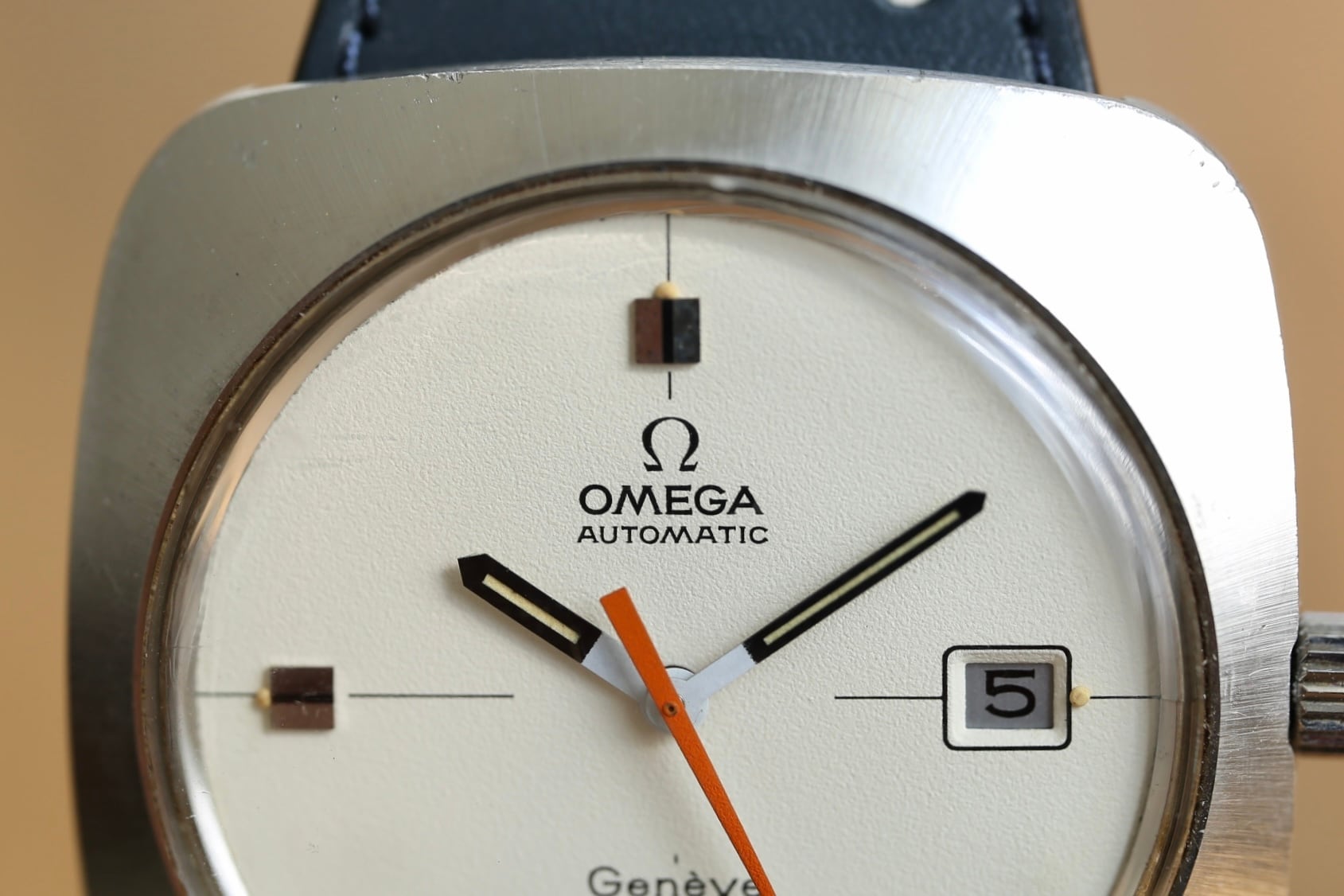 OMEGA】1970's ジュネーブ ダイナミック フルサイズ ホワイト×オレンジ
