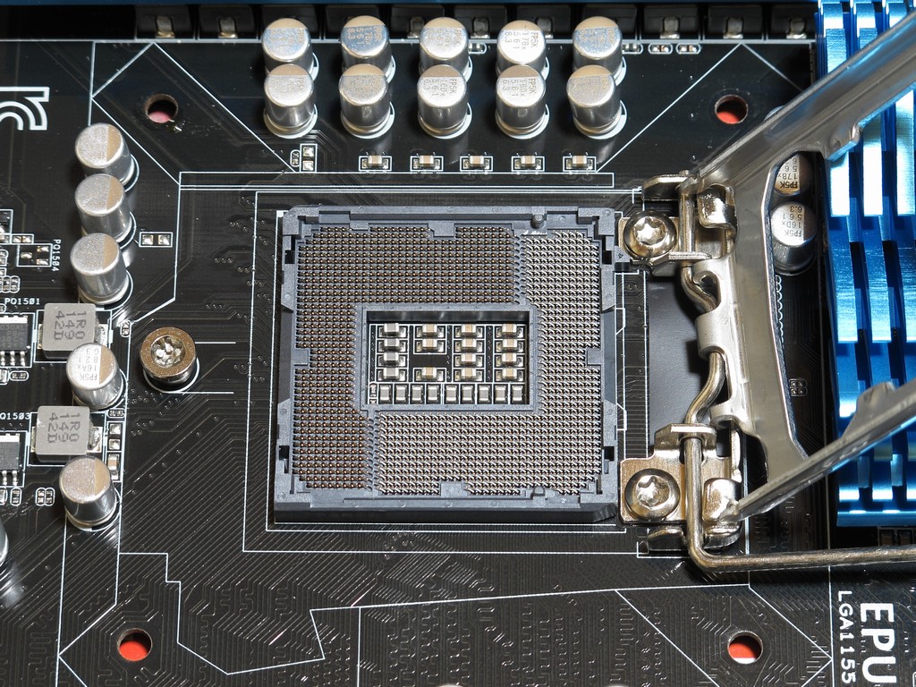 i5-2500K＋P8Z68-V PRO/GEN3組み立て - 気まぐれ自作er日記