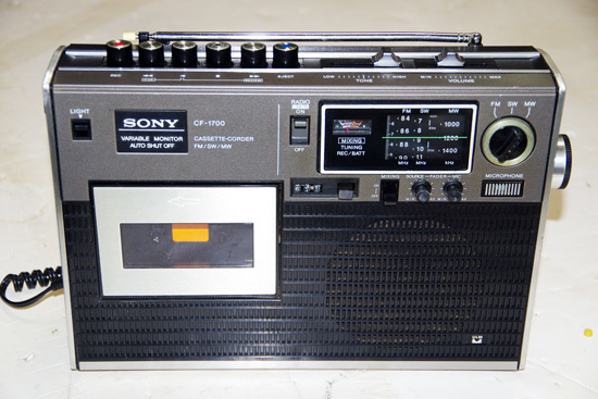 ◇懐かしい1970年代SONYモノラルラジカセ「CF-1700」の修理 | ヨネデン