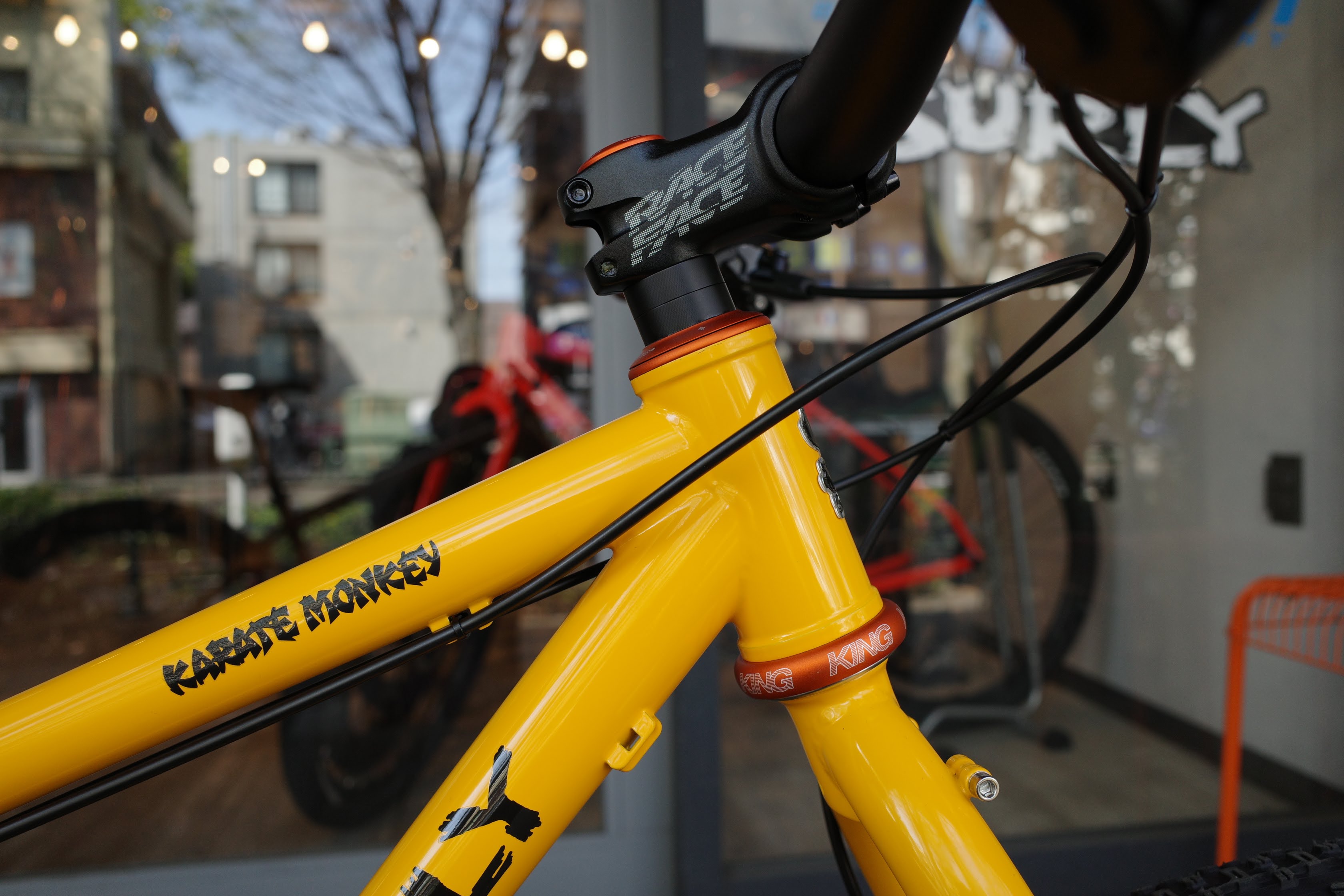 matthewcycle : 勝手にカラテモンキー 第二弾完成！！！ SURLY