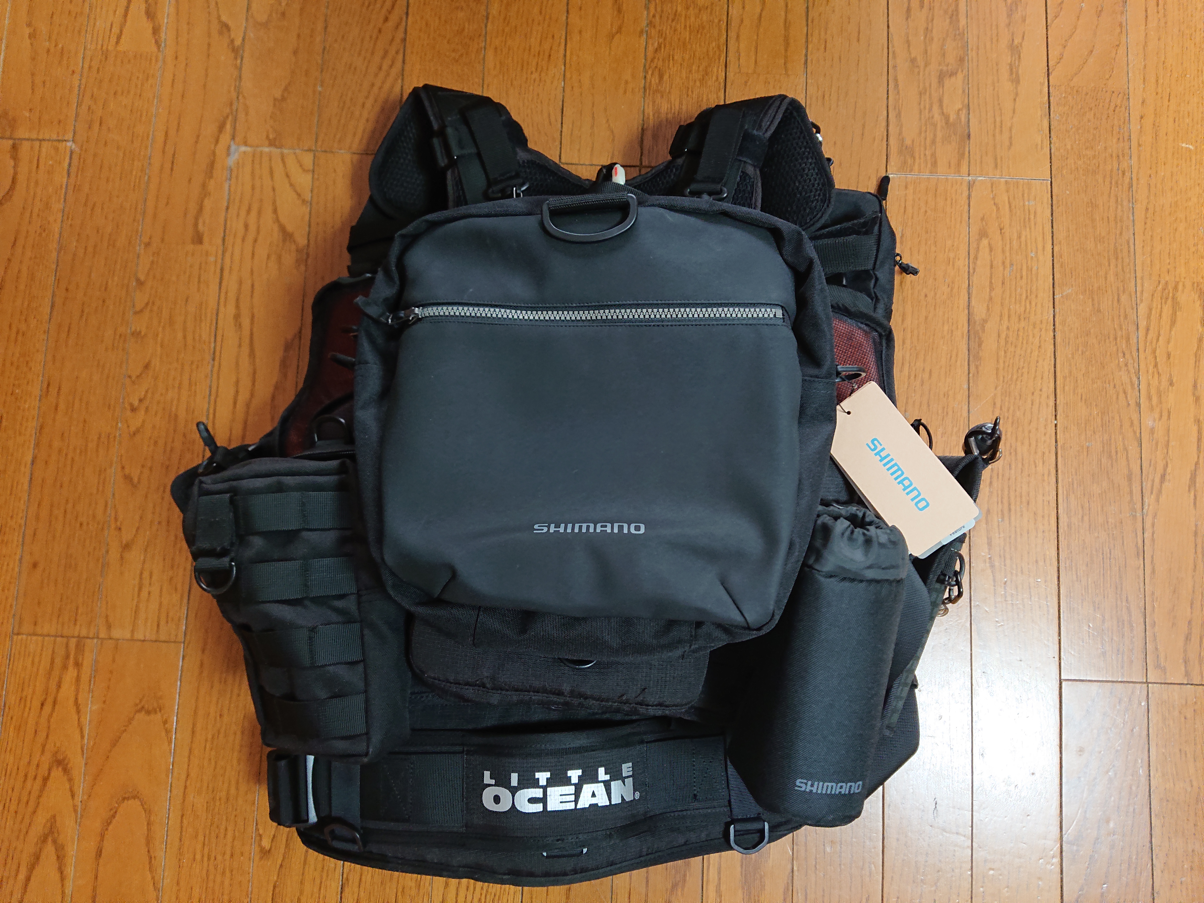 ようやく使えるベストの背面収納に巡り合えた！他社製にも装着可能