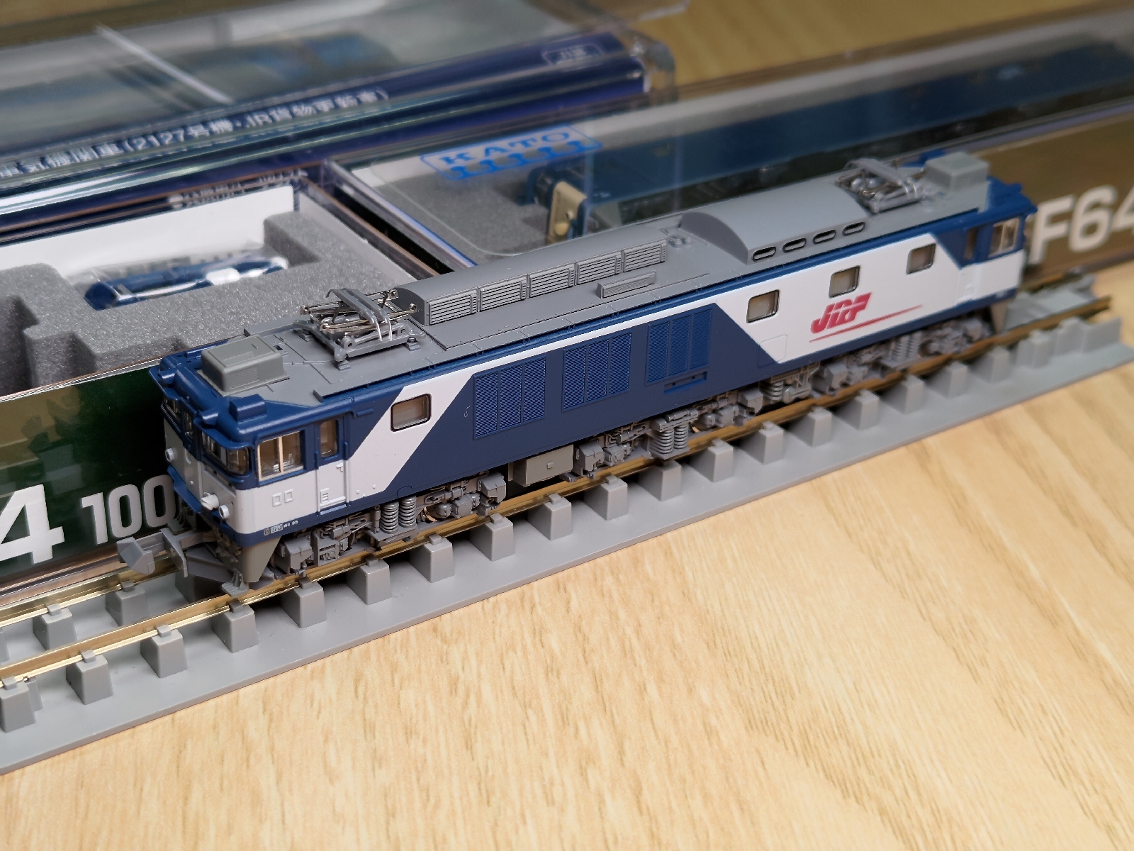 STRV's Blog: EF64とEF65がまとめて入線