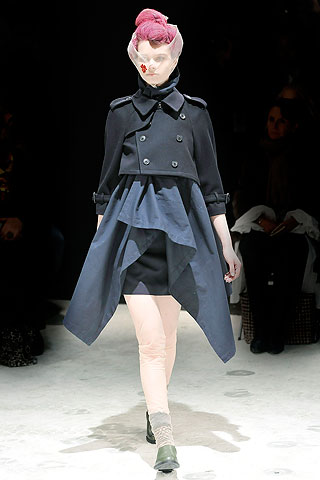 コレクション：2009 A/W COMME des GARCONS｜コムデギャルソン店舗マップ