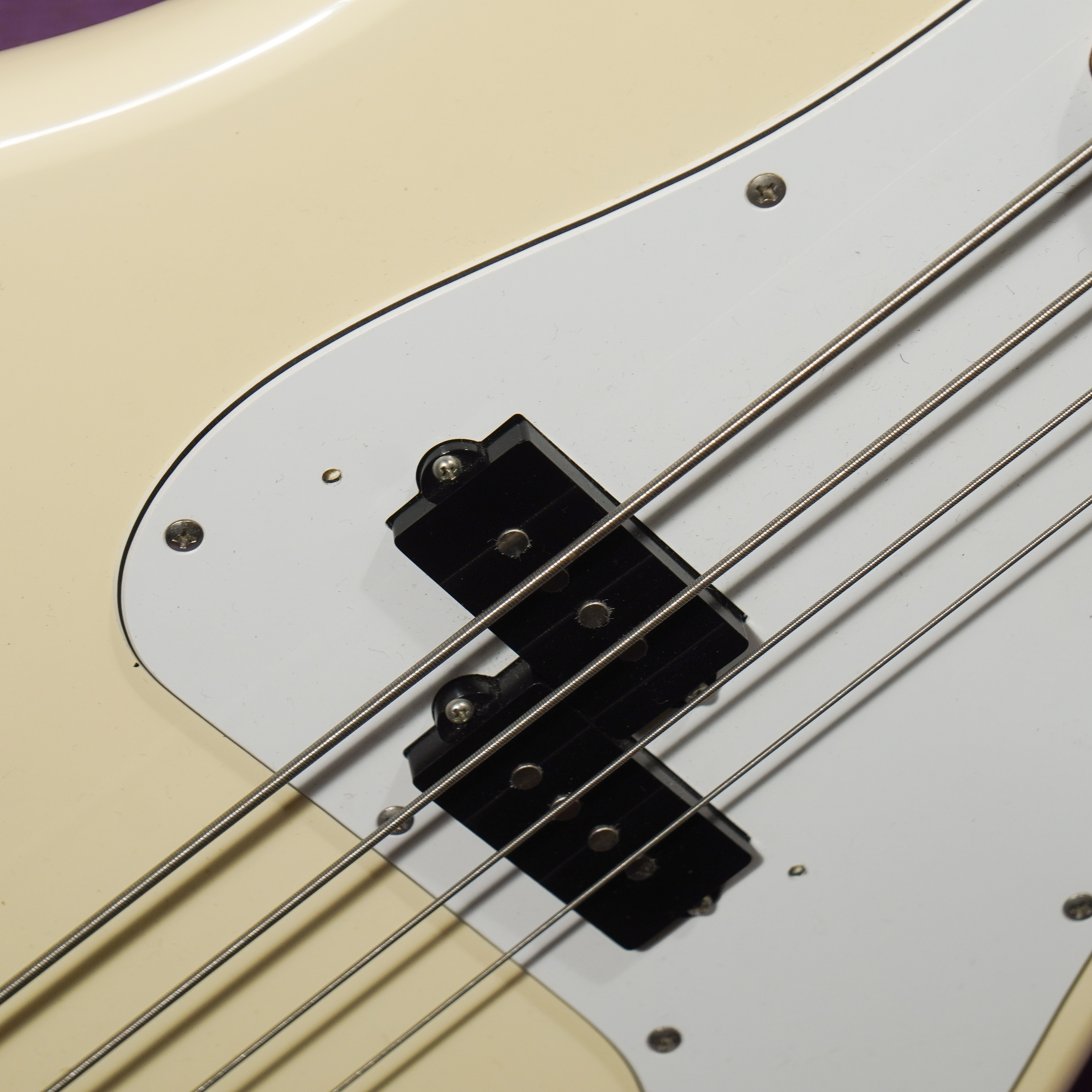 1989 Fender Japan Precision Bass Electric Bass Guitar