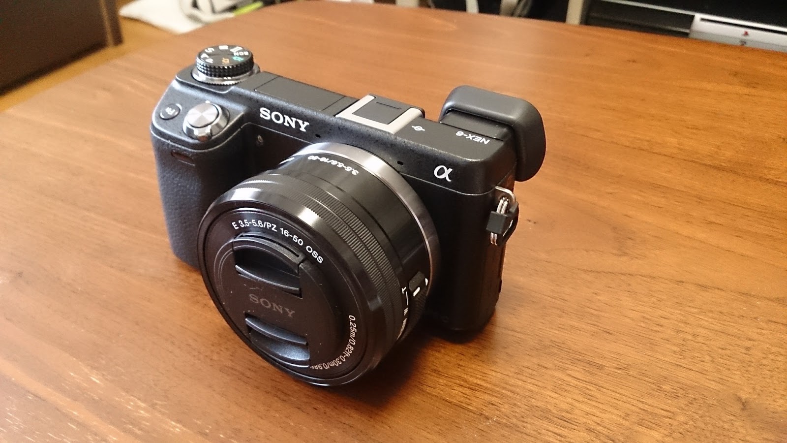 極美品】ソニーミラーレス SONY NEX-6 ズームレンズキット 充電器 極美