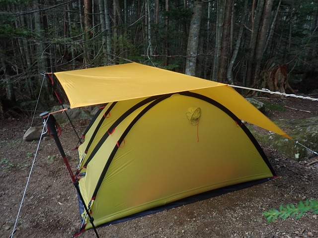やぶ山をこよなく愛する登山ガイド 三ちゃんの山日誌: しらびそ小屋幕営