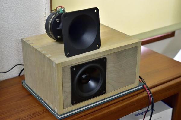 JBL L26 Reincarnated：モノを買わなくなった時代、ほな何やったら買う