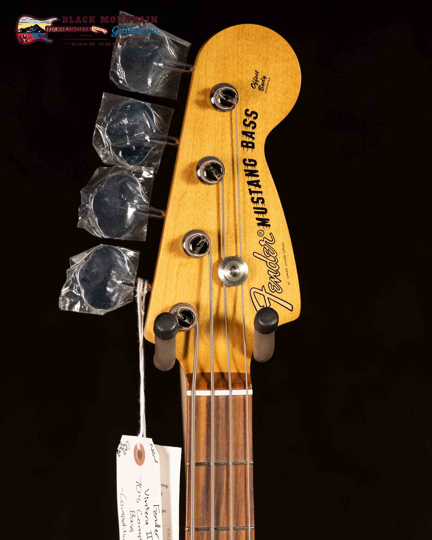 Fender Vintera II '70s Competition Mustang Bass Competition Orange